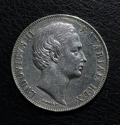 德国巴伐利亚路德维希二世 （圣母抱婴）1 泰勒银币 - 德国巴伐利亚路德维希二世 （圣母抱婴）1 泰勒银币