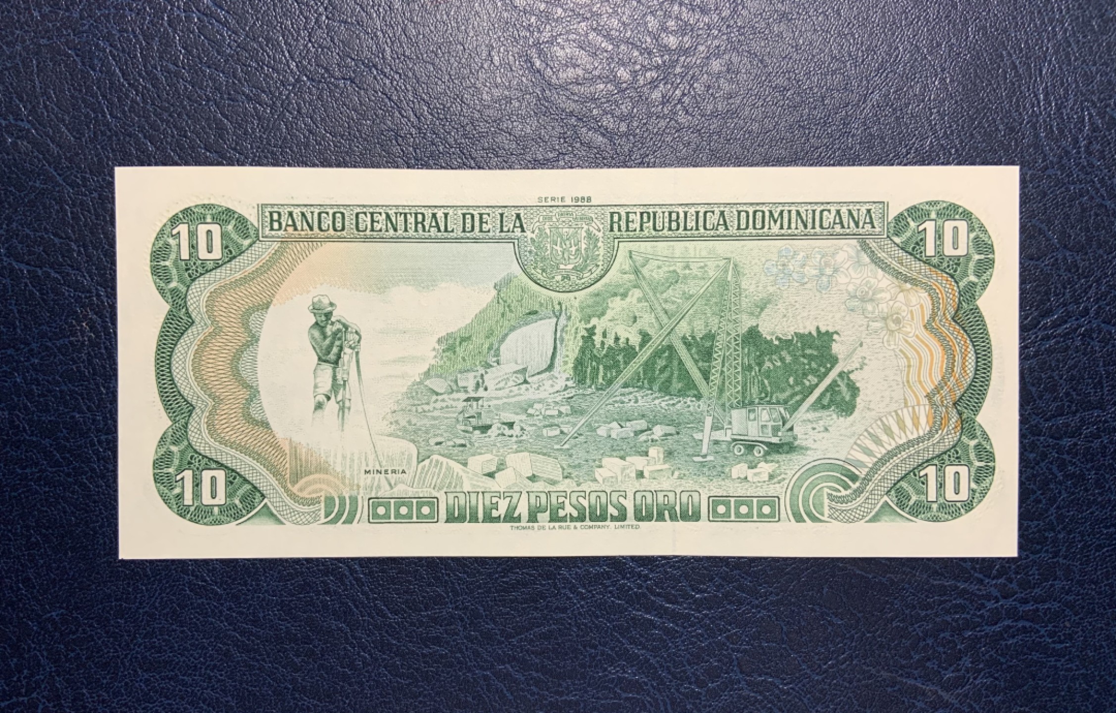 收藏联盟Quantum Auction 第241期拍卖  多米尼加1988年10比索 品相全新UNC 狮子号9999开头 早期纸质版 稀少