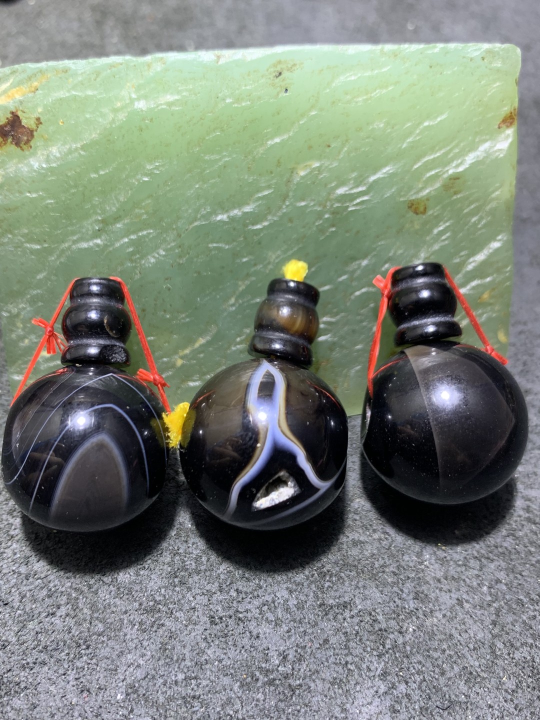 通货药师玛瑙通货佛头三通3颗，随机一个，