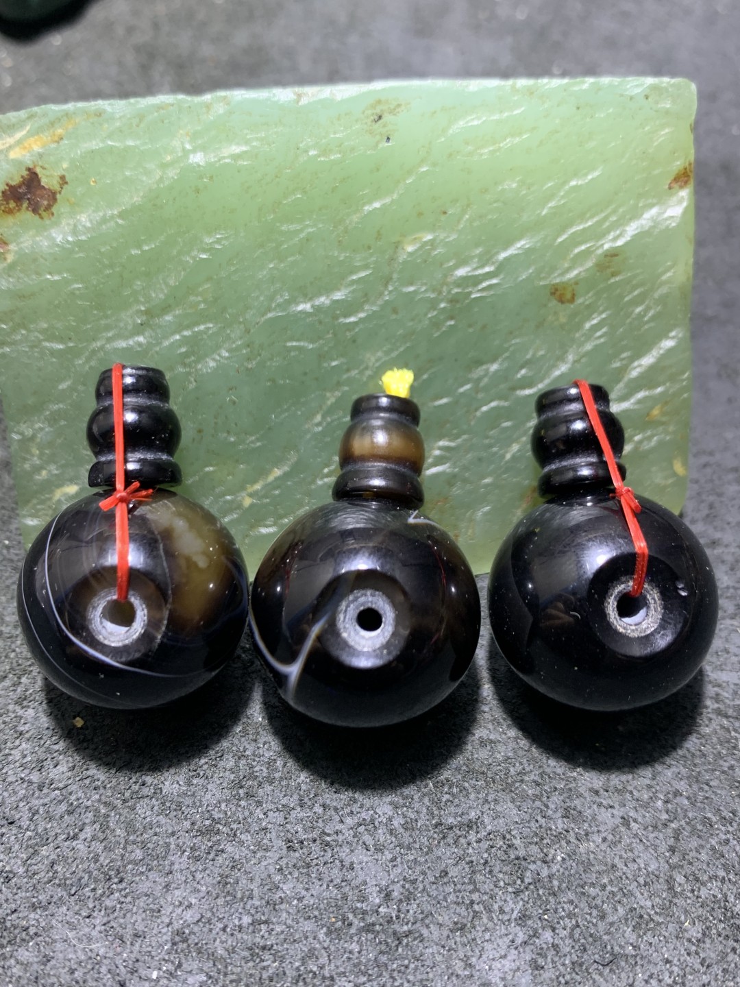 通货药师玛瑙通货佛头三通3颗，随机一个，