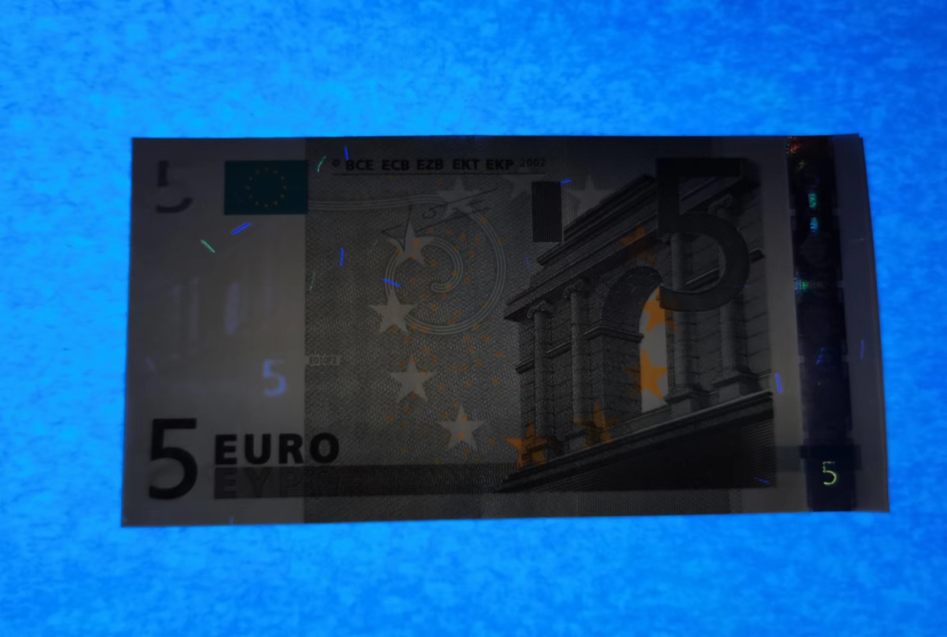 外钞荟萃x民国风云专场 2002年5欧元 全新品相