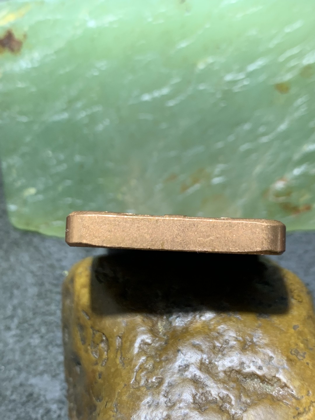 精美紫铜圣母玛利亚牌子一个， 精美紫铜圣母玛利亚牌子一个，