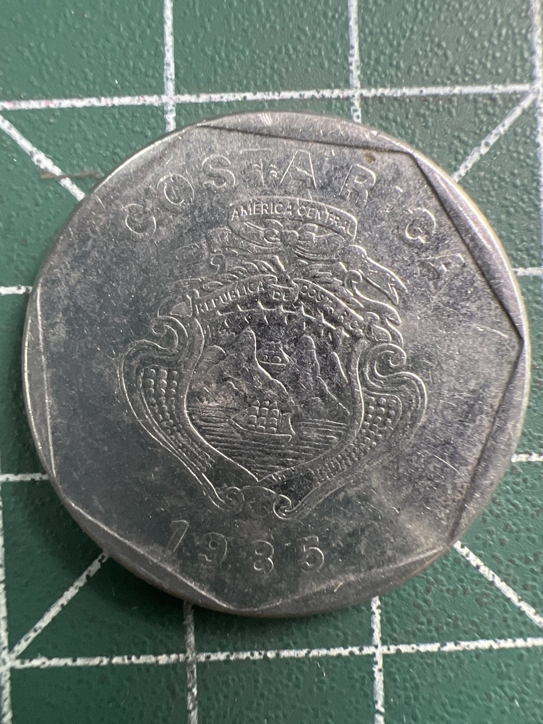 泡泡堂微拍第一百〇三幕硬币捡漏可累计专场👿👿，累计满二十元包邮，接受代拍业务 哥斯达黎加5克朗