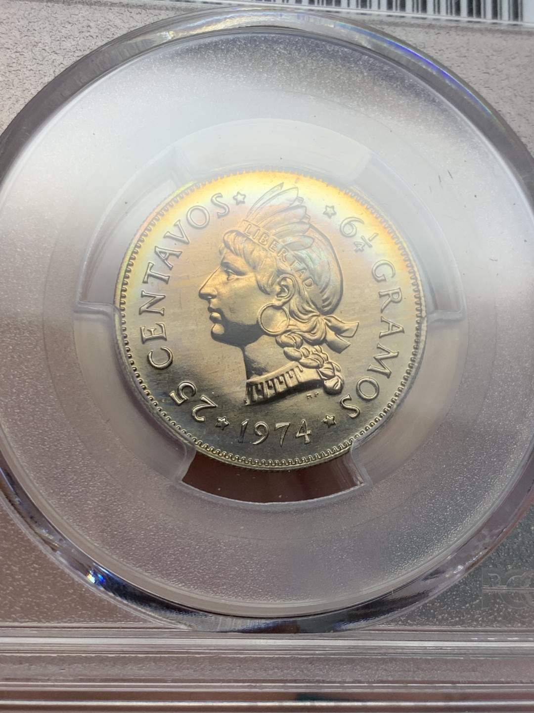 《竞宝斋》第146场-周日，周一 2场 (全场包邮) PCGS评级PR66，1974年多米尼加精制25分铜镍币，铸量仅500，稀见精制版流通币，当年最大面值流通币，五彩包浆未养护原状态。