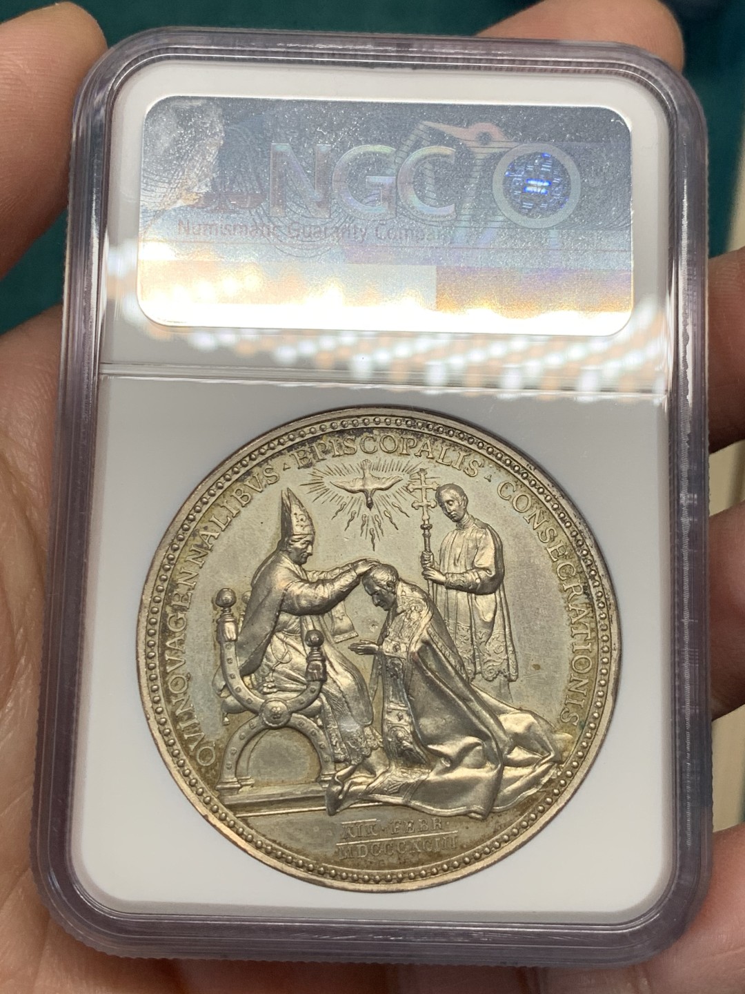 《竞宝斋》第146场-周日，周一 2场 (全场包邮) NGC MS64 教皇国 梵蒂冈 1893年 利奥十三世 教皇祝圣纪念 镀银铜章 高浮雕设计 细节惊人 加厚盒装 可藏