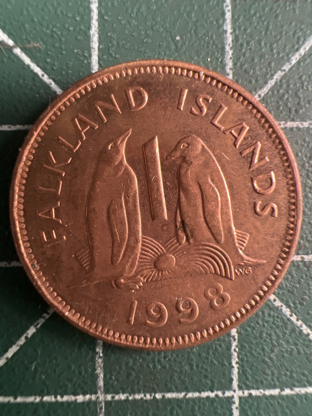 泡泡堂微拍第一百〇二幕硬币捡漏可累计专场👿👿，累计满二十元包邮，接受代拍业务 福克兰群岛一便士