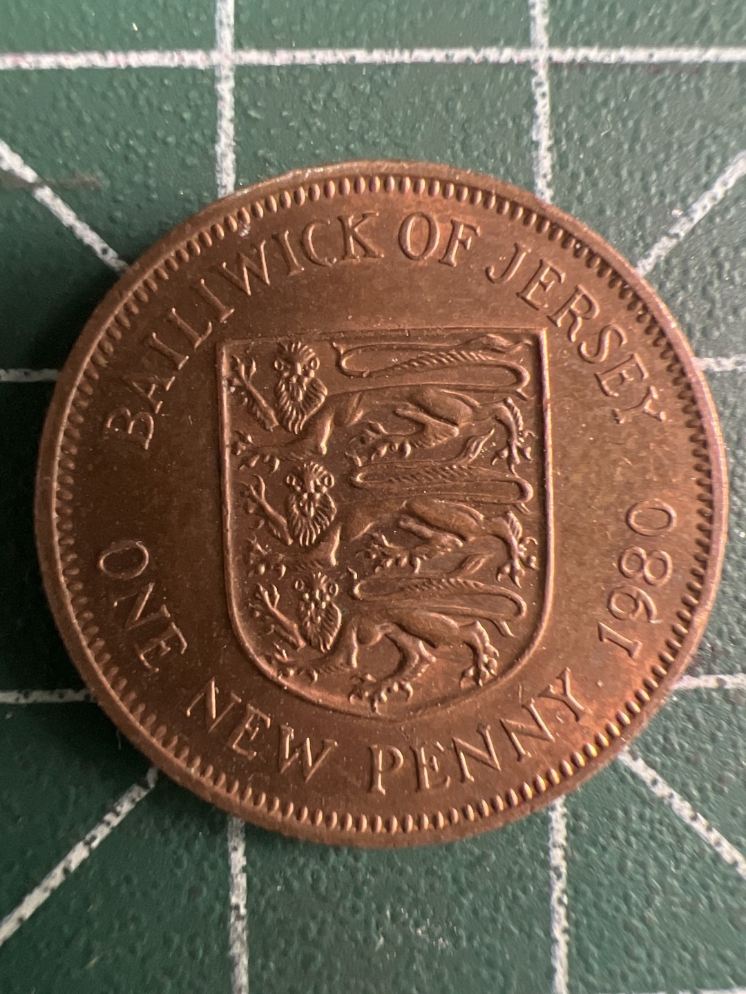 泡泡堂微拍第一百〇二幕硬币捡漏可累计专场👿👿，累计满二十元包邮，接受代拍业务 英属泽西岛一便士