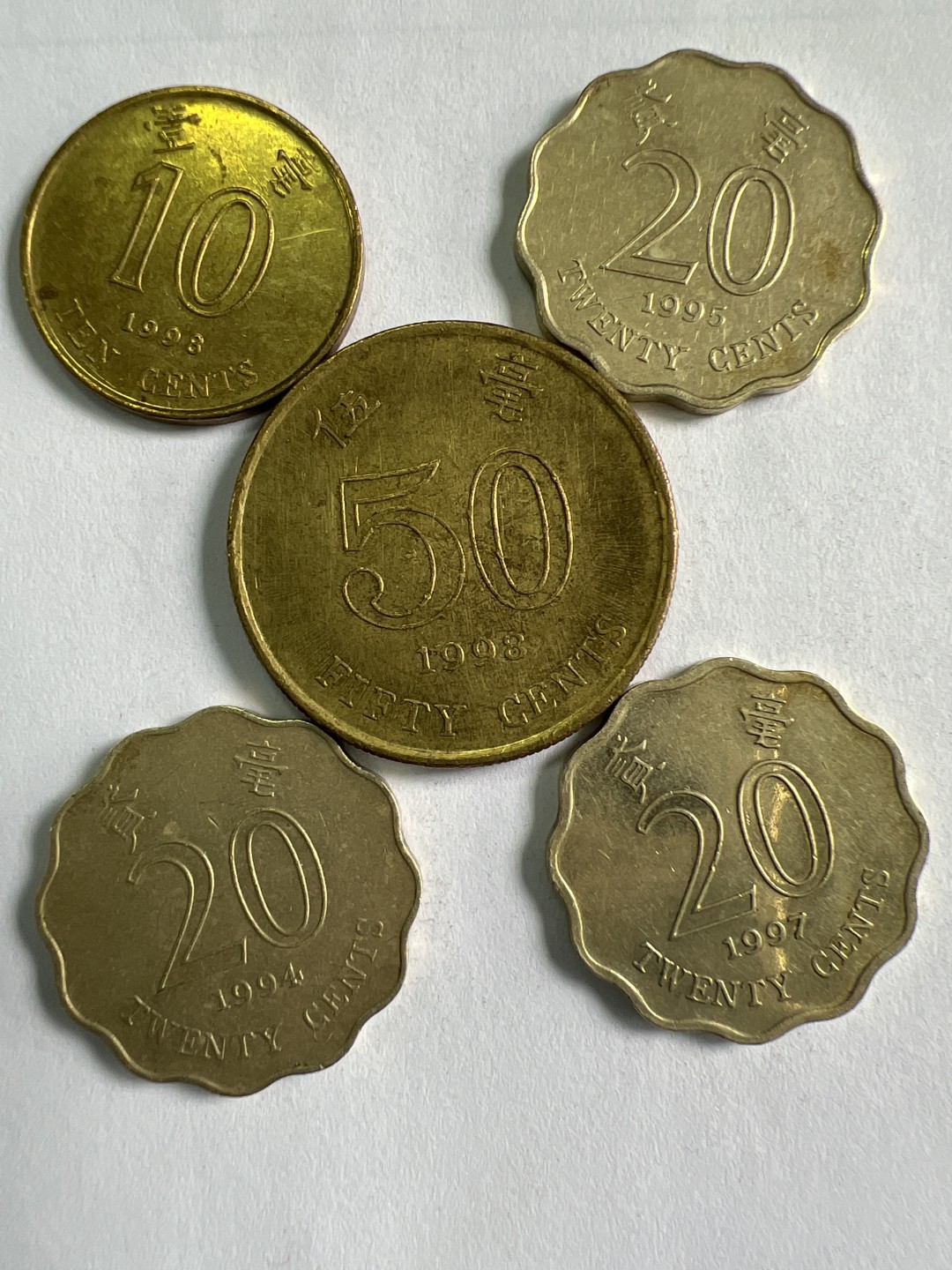 泡泡堂微拍第一百〇二幕硬币捡漏可累计专场👿👿，累计满二十元包邮，接受代拍业务 紫荆花5枚