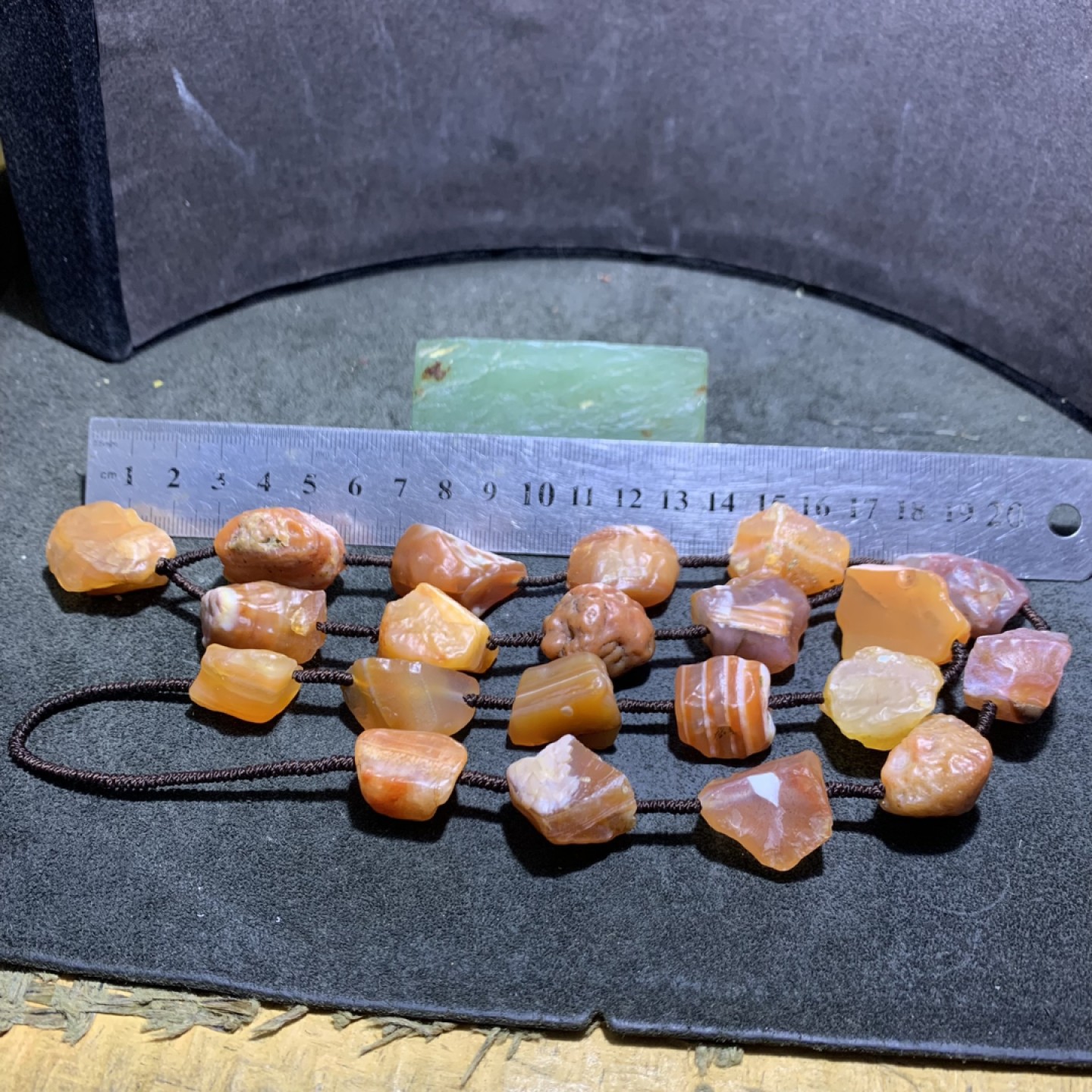 精美戈壁大颗粒樱桃红玛瑙原石项链一条！ 精美戈壁大颗粒樱桃红玛瑙原石项链一条！