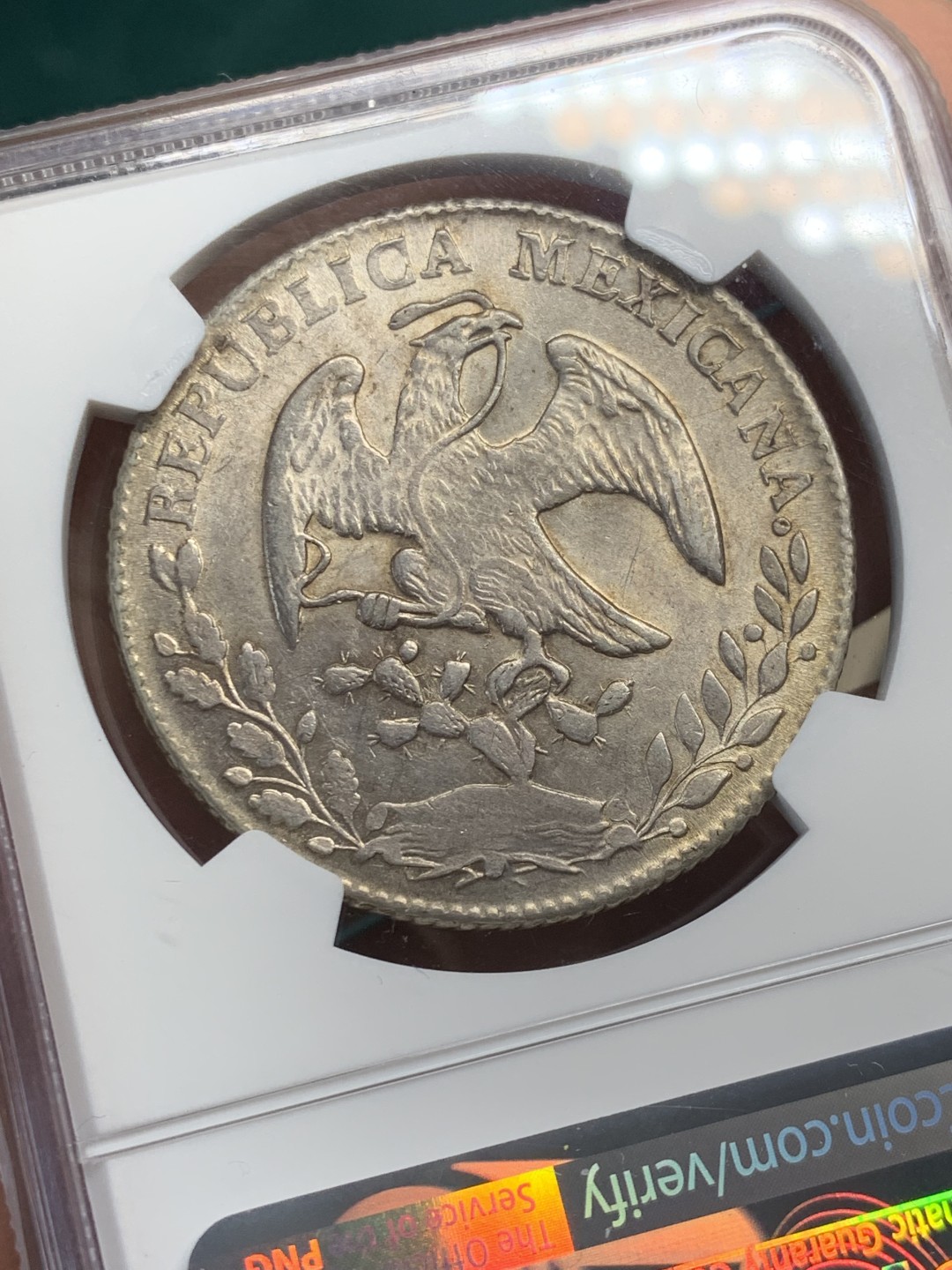 《竞宝斋》第146场-周日，周一 2场 (全场包邮) NGC MS62 墨西哥 1862年 中期 花边鹰洋 五彩光度好