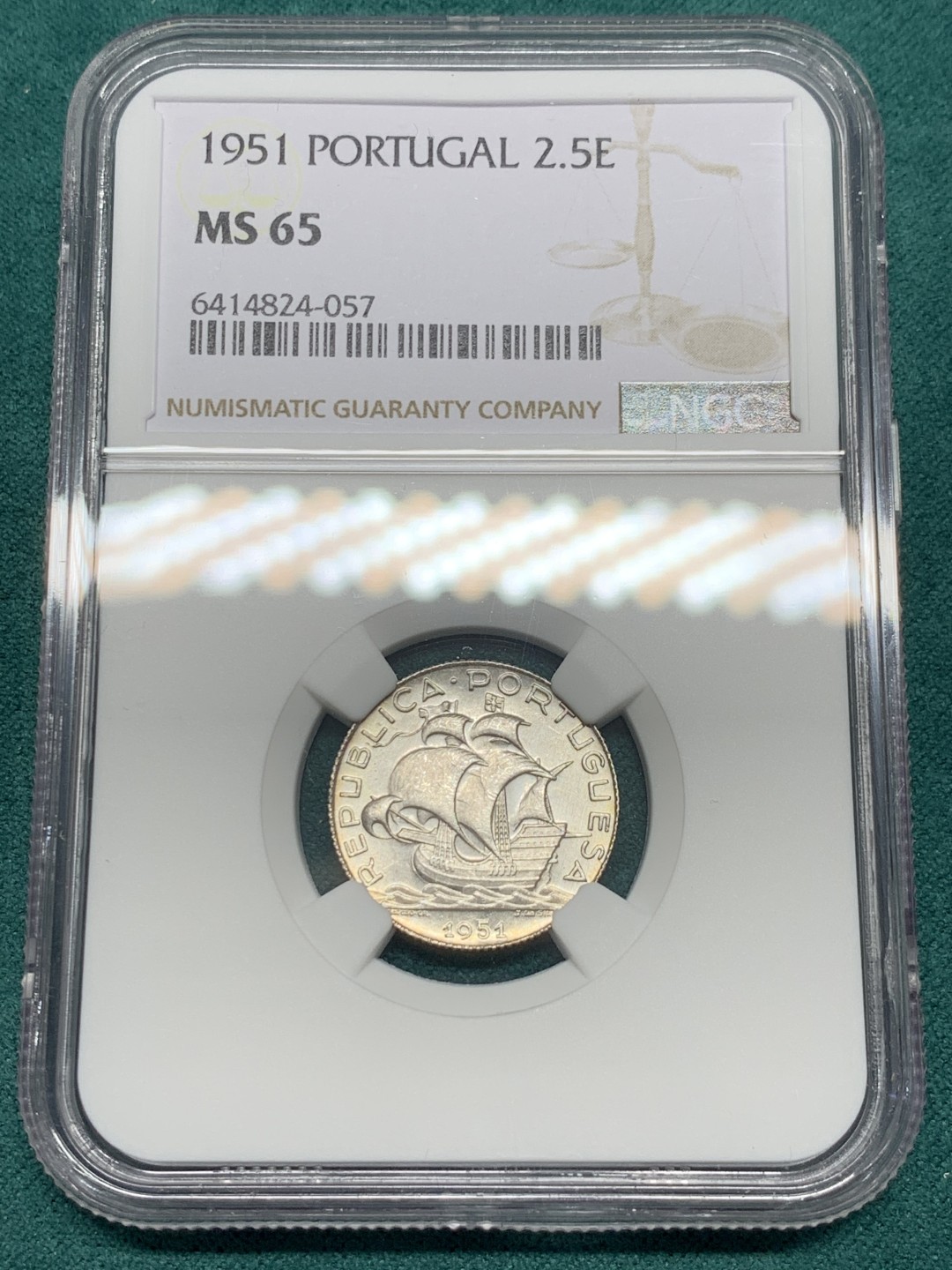 《竞宝斋》第146场-周日，周一 2场 (全场包邮) NGC-MS65 葡萄牙1951年 大帆船 2.5埃斯库多 银币 64分以上就难了