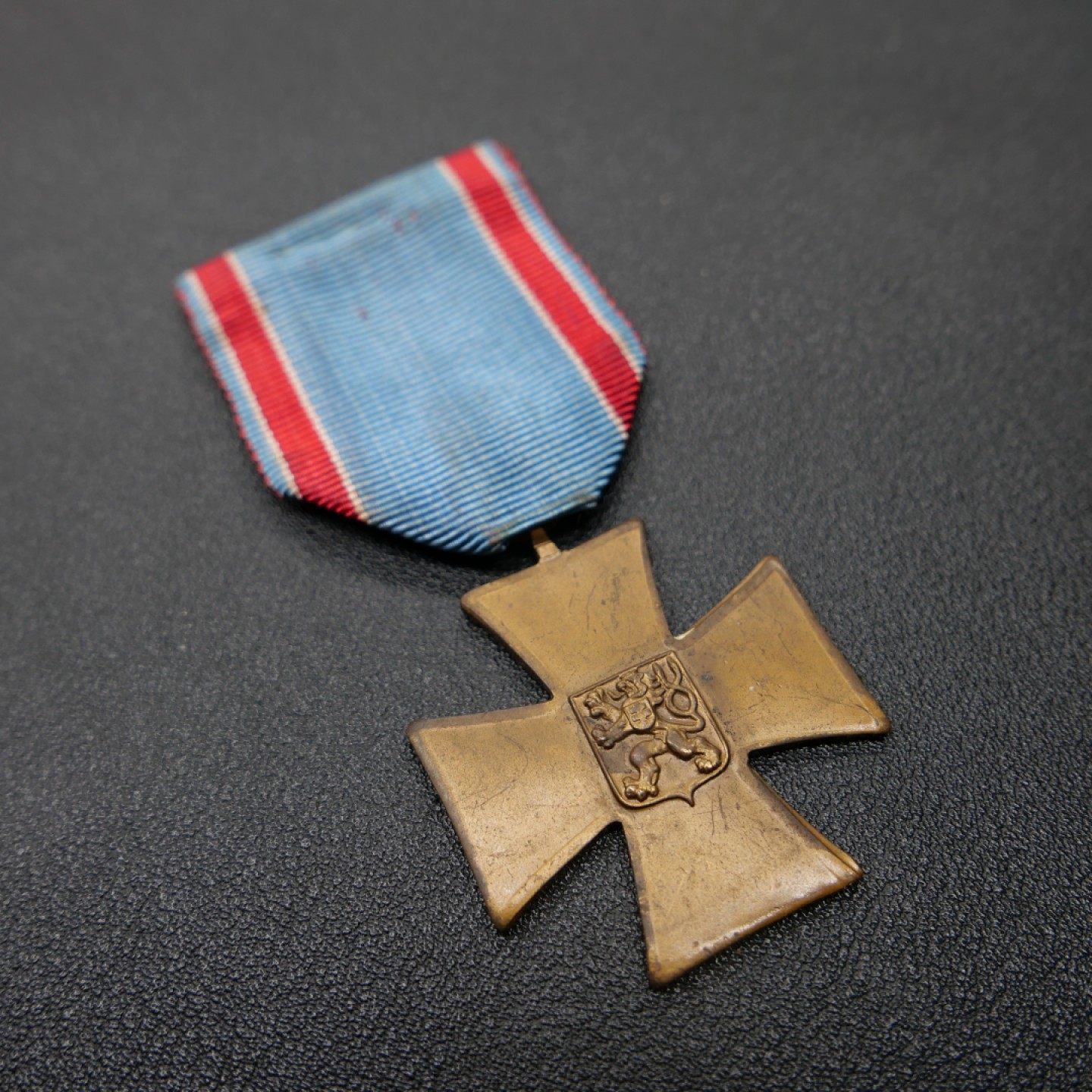 勋章奖章交易所3月25日拍卖 捷克斯洛伐克一战十字奖章