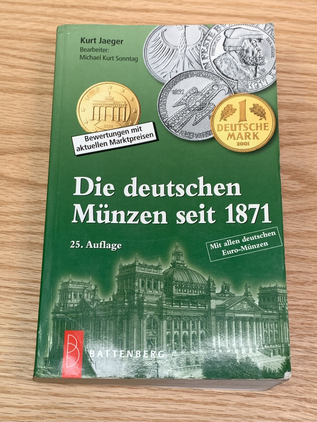 《竞宝斋》第146场-周日，周一 2场 (全场包邮) 德国耶格尔目录1871年--至今，经典目录 960页 包含第三帝国、东德等热门币种详细版别介绍