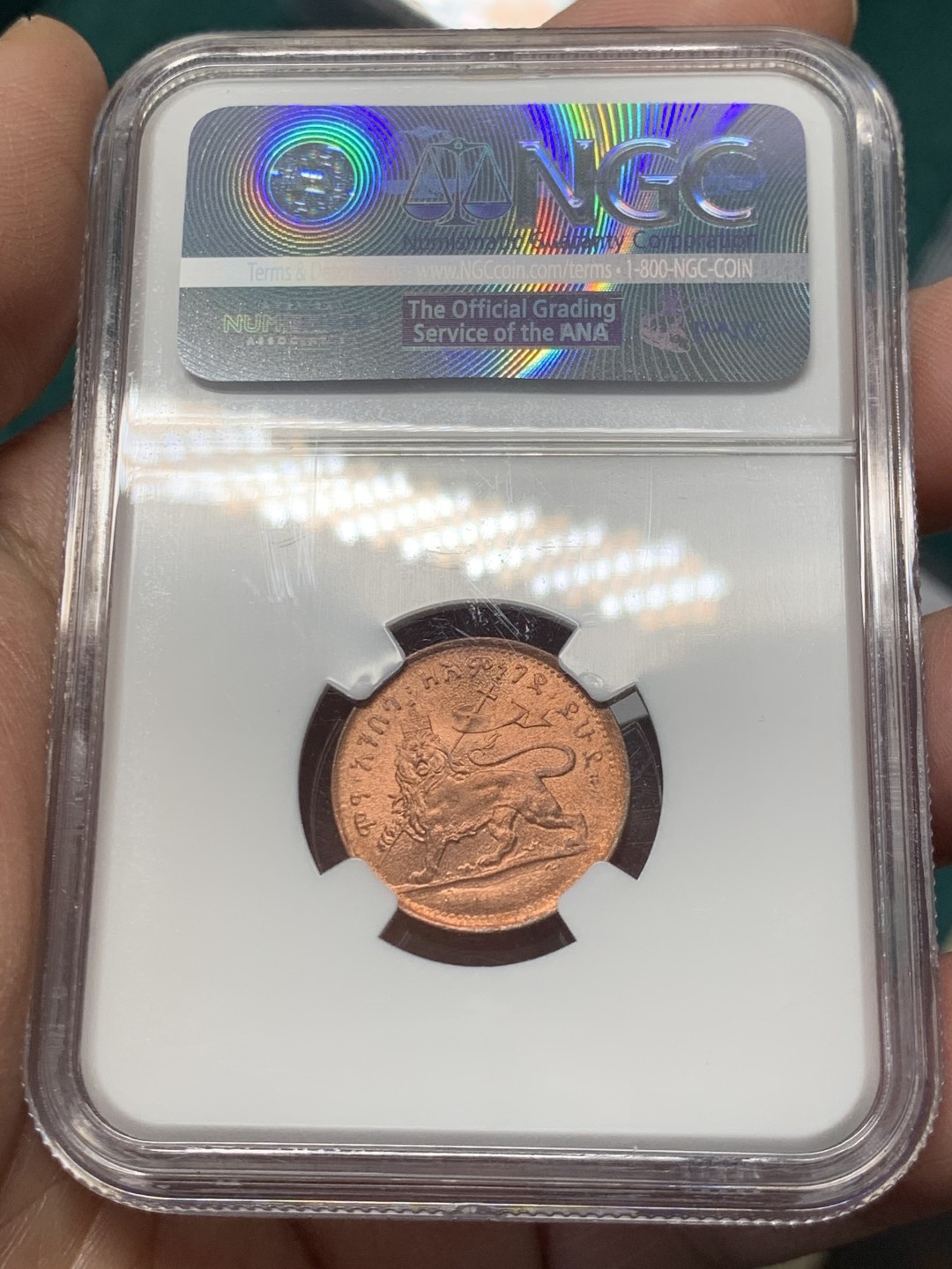 《竞宝斋》第146场-周日，周一 2场 (全场包邮) NGC-MS66RD 埃塞俄比亚1897年1/32比尔  全原光，最高分