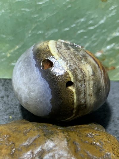 精美原皮冰飘天眼纹战国红玛瑙手工雕刻一念随形吊坠一个 精美原皮冰飘天眼纹战国红玛瑙手工雕刻一念随形吊坠一个