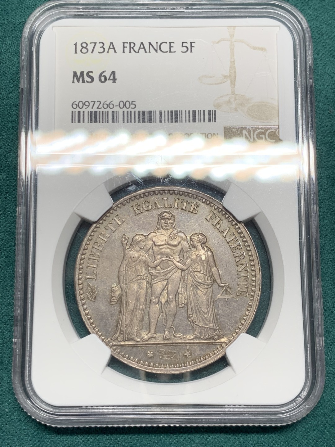 《竞宝斋》第146场-周日，周一 2场 (全场包邮) NGC-MS64 法国 1873年 5法郎 银币 大力神5法郎银币 细节完美 典型欧陆包浆 深紫色熠熠生辉