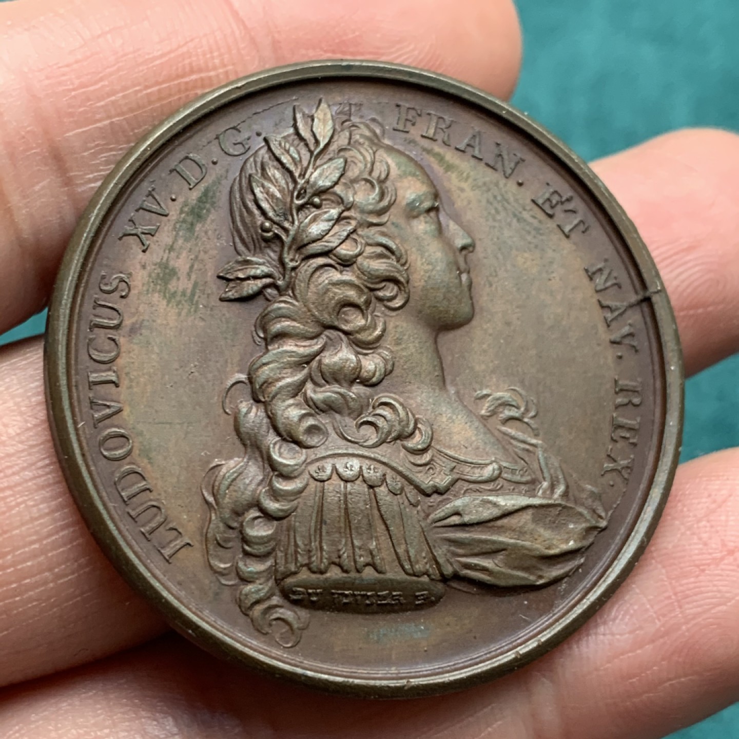 《竞宝斋》第146场-周日，周一 2场 (全场包邮) 法国 1721年 路易十五  大铜章 41.2mm 25.2克 巧克力包浆