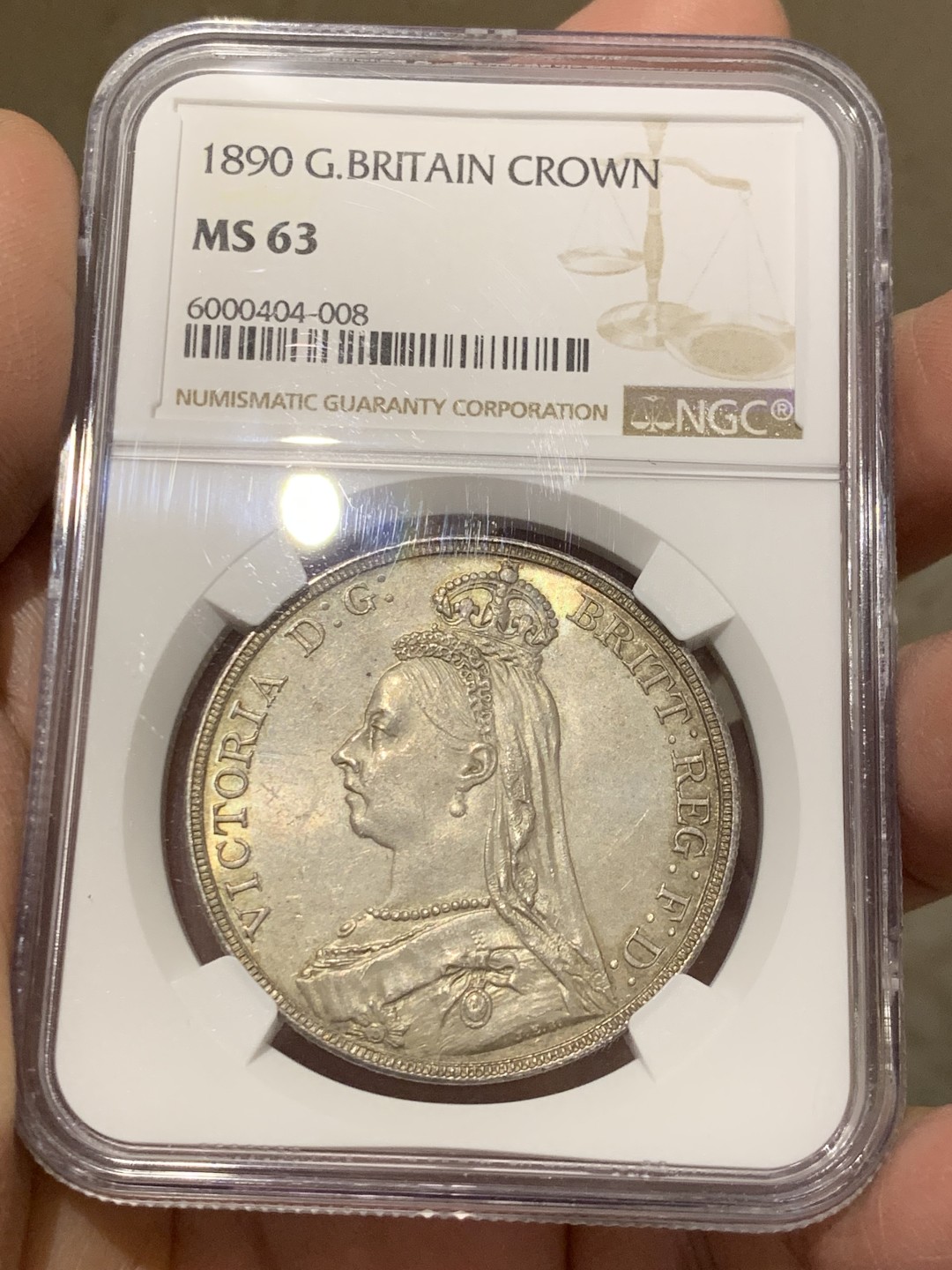 《竞宝斋》第146场-周日，周一 2场 (全场包邮) NGC-MS63 英国 1890年维多利亚高冠 马剑银币 底板完美，淡包浆，N盒同分11枚，更高分仅9枚