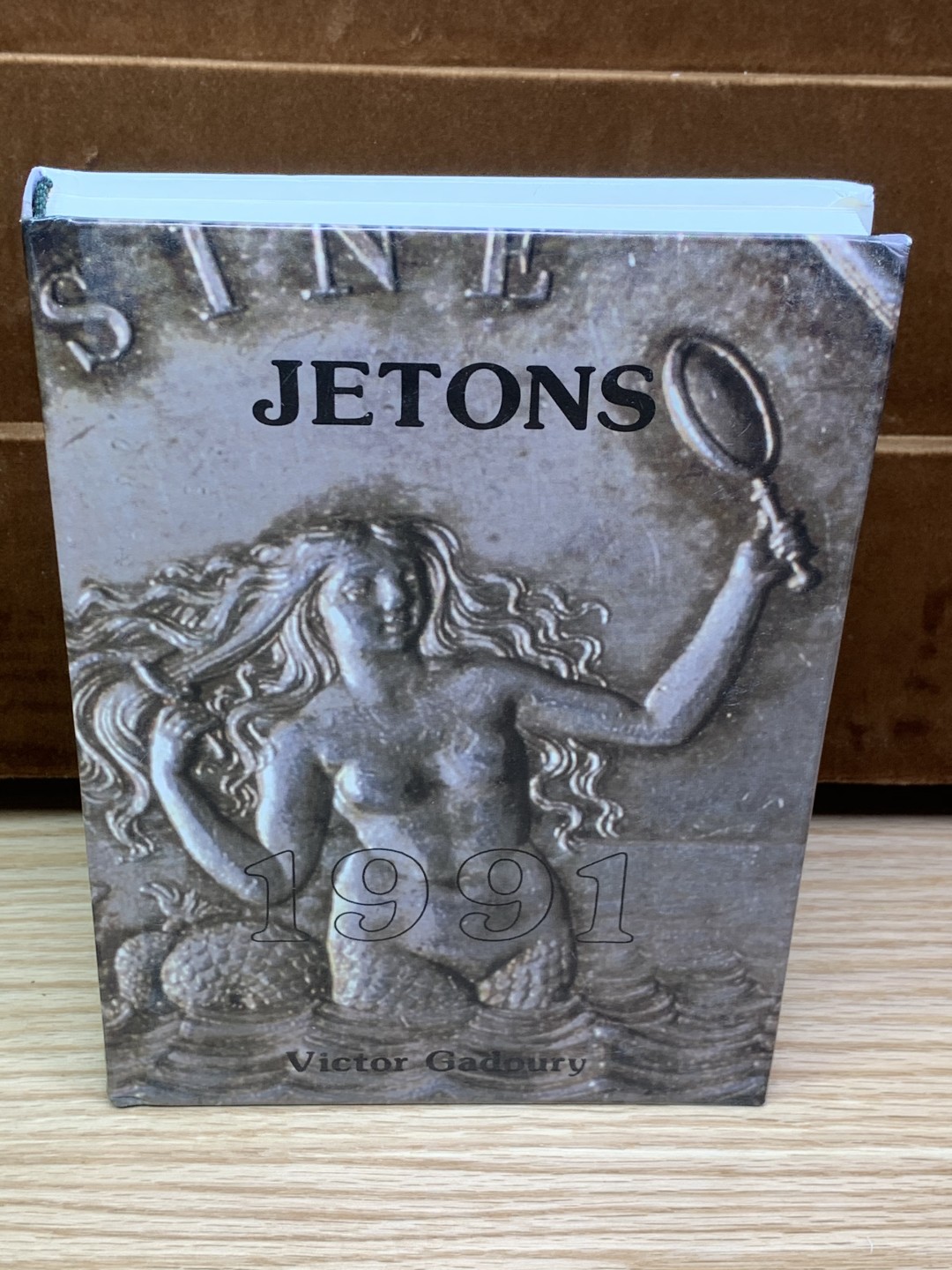 《竞宝斋》第146场-周日，周一 2场 (全场包邮) 法国 1991年 JETONS 代币目录 所见最新版本 版别详尽 厚达349页 一本在手 八角我有 权威绝版目录