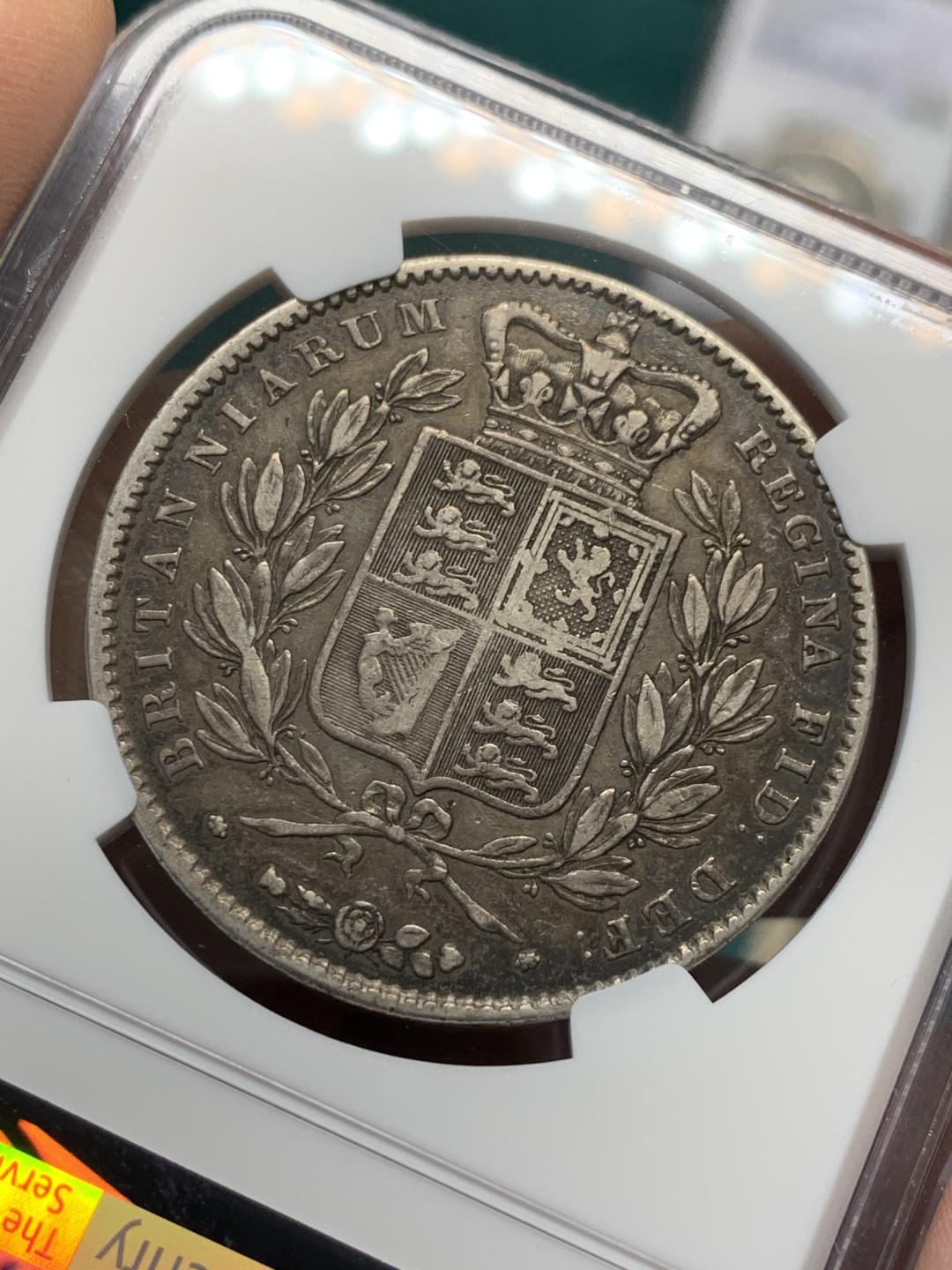 《竞宝斋》第146场-周日，周一 2场 (全场包邮) NGC-XF40 英国1845年小维克朗，少见品种小版别，流通品的自藏状态，黑彩原包浆，背面深色五彩