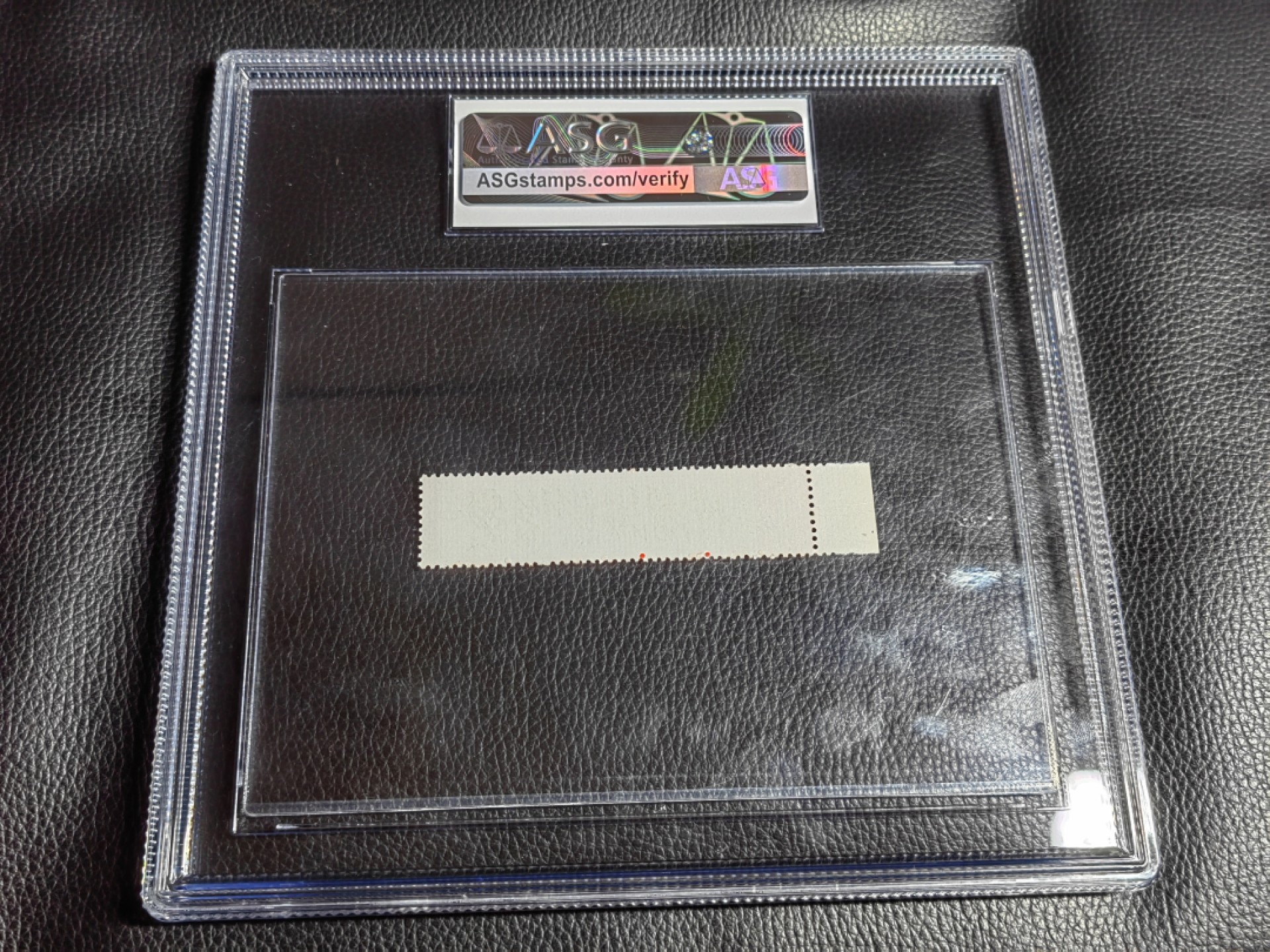 洪涛臻品批发群  精选邮票限时拍卖第二百一十期 文7天高新  ASG90OG，最严格时期出分，文革精品票，文革票卡分非常严格，能入壳已是胜利，90是精品高分，最新出分，壳子完好无划痕，藏家首选，喜欢不要错过