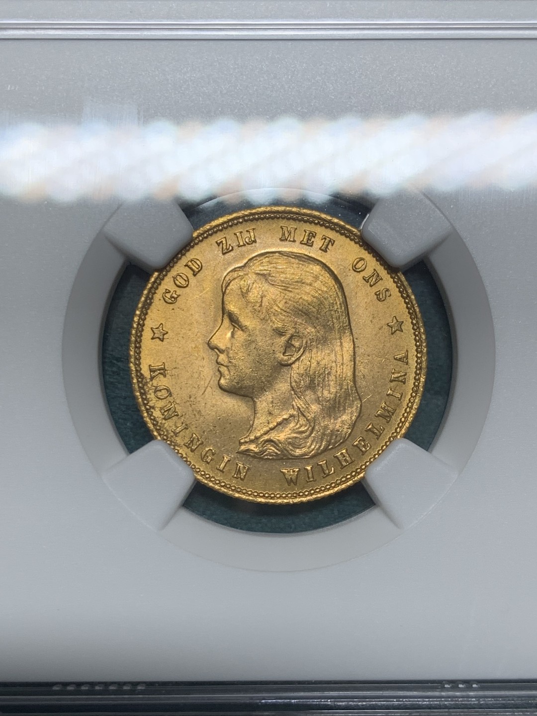 《竞宝斋》第146场-周日，周一 2场 (全场包邮) NGC MS64 荷兰 1897年 小萝莉 威廉明娜女王 金币 达到BU宝石光  热门品种，持续上涨行情