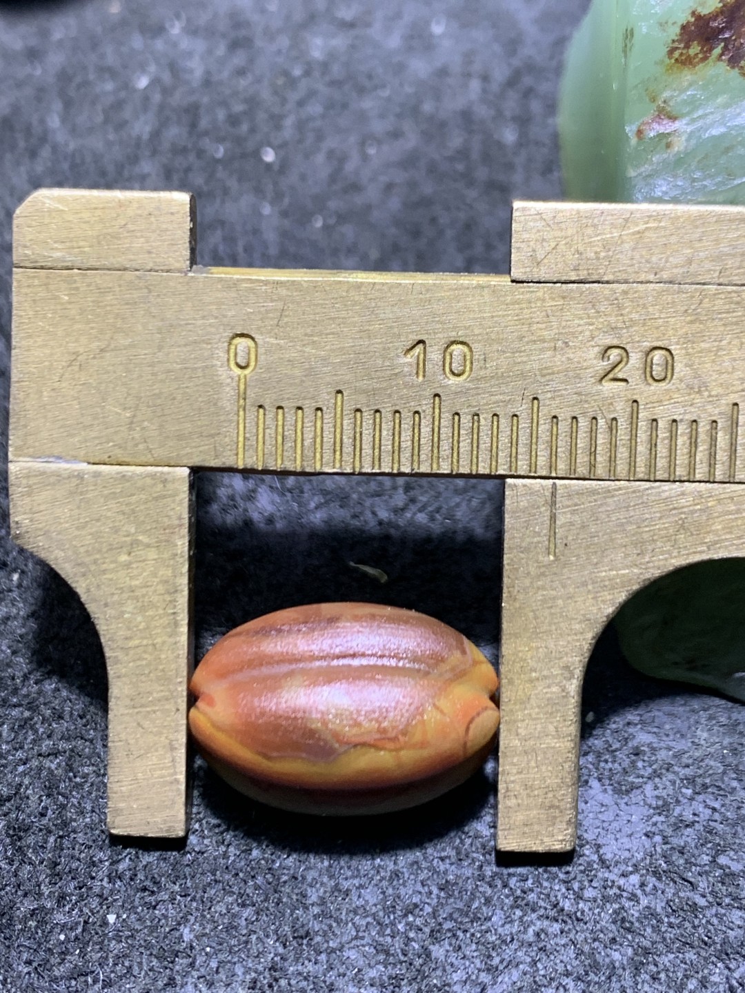 精美战国红玛瑙亚光瓜珠一颗