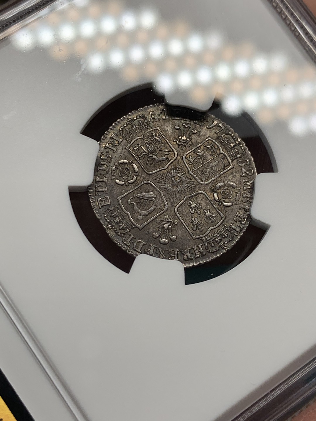 《竞宝斋》第146场-周日，周一 2场 (全场包邮) NGC MS62 英国乔治二世 1732年 6便士银币 稀见品种 玫瑰版本