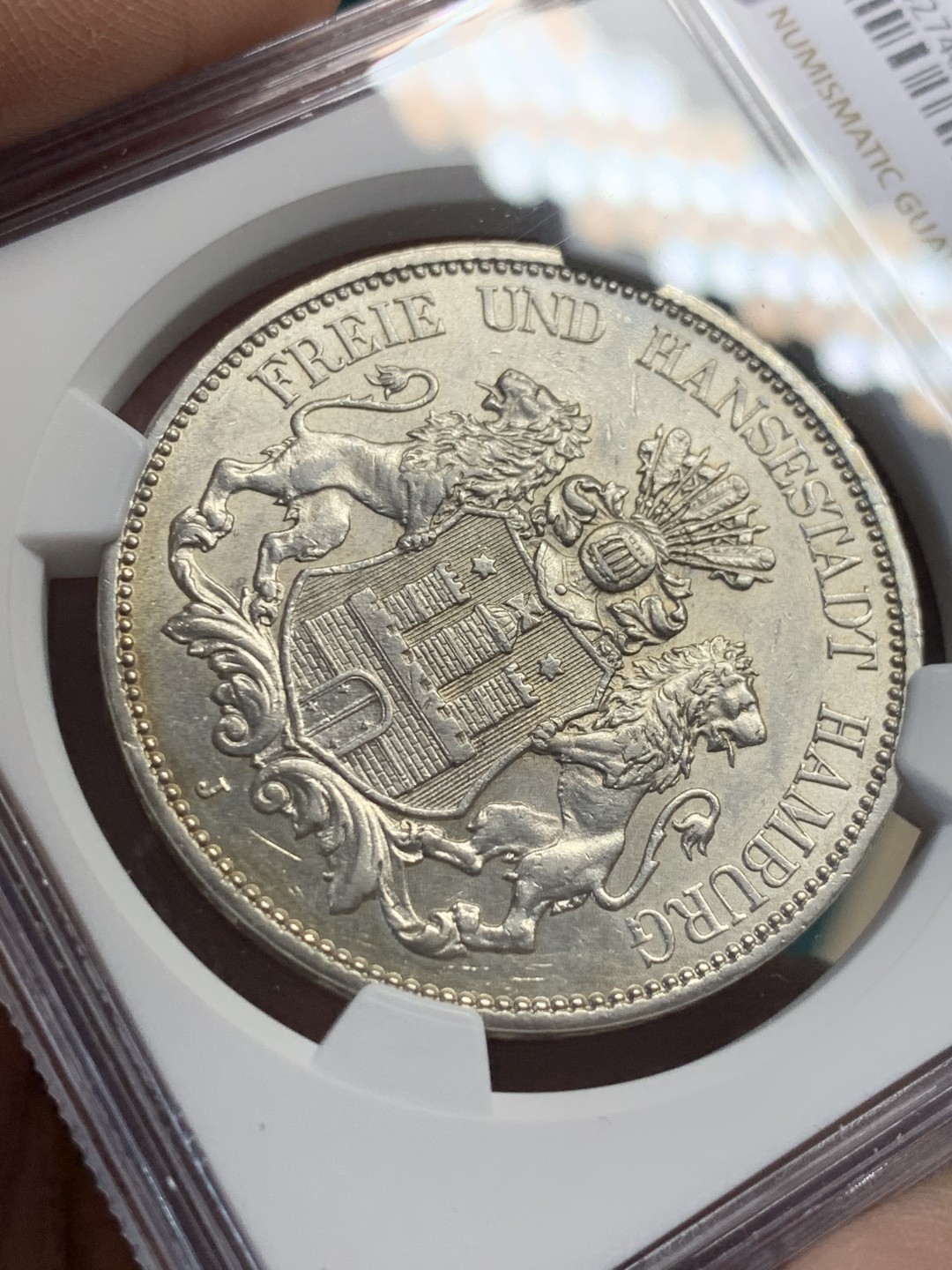 《竞宝斋》第146场-周日，周一 2场 (全场包邮) NGC-AU58 德国汉堡1913年 双狮盾牌 5马克大银币 原光好品