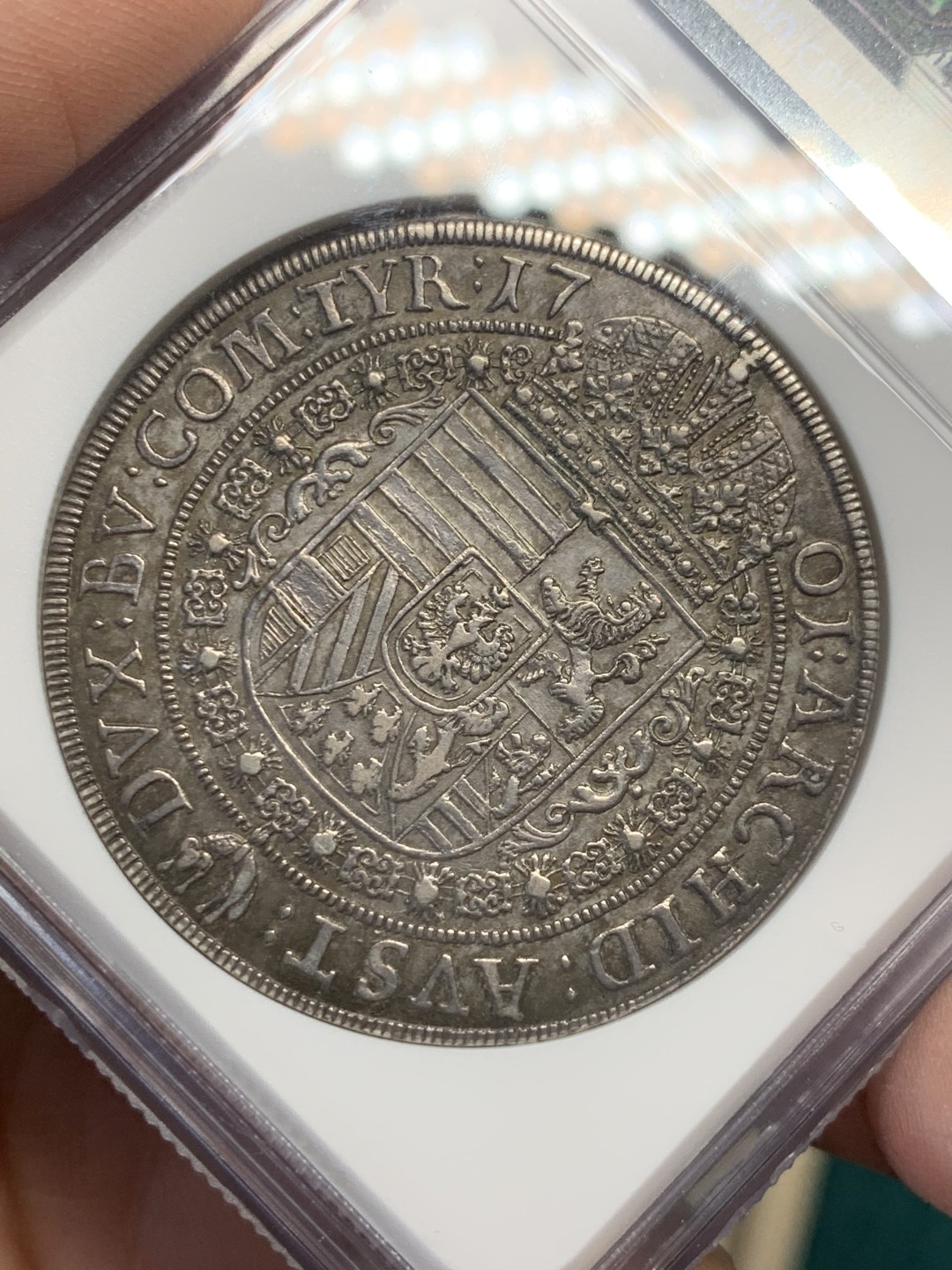 《竞宝斋》第146场-周日，周一 2场 (全场包邮) NGC AU58 神圣罗马帝国 利奥波德一世  1701年 猪嘴泰勒 大银币 热门大波浪 原味包浆 细节好