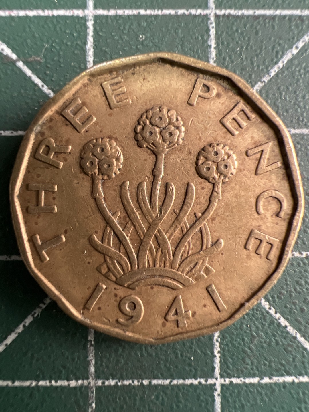 泡泡堂微拍第一百〇二幕硬币捡漏可累计专场👿👿，累计满二十元包邮，接受代拍业务 乔六3便士