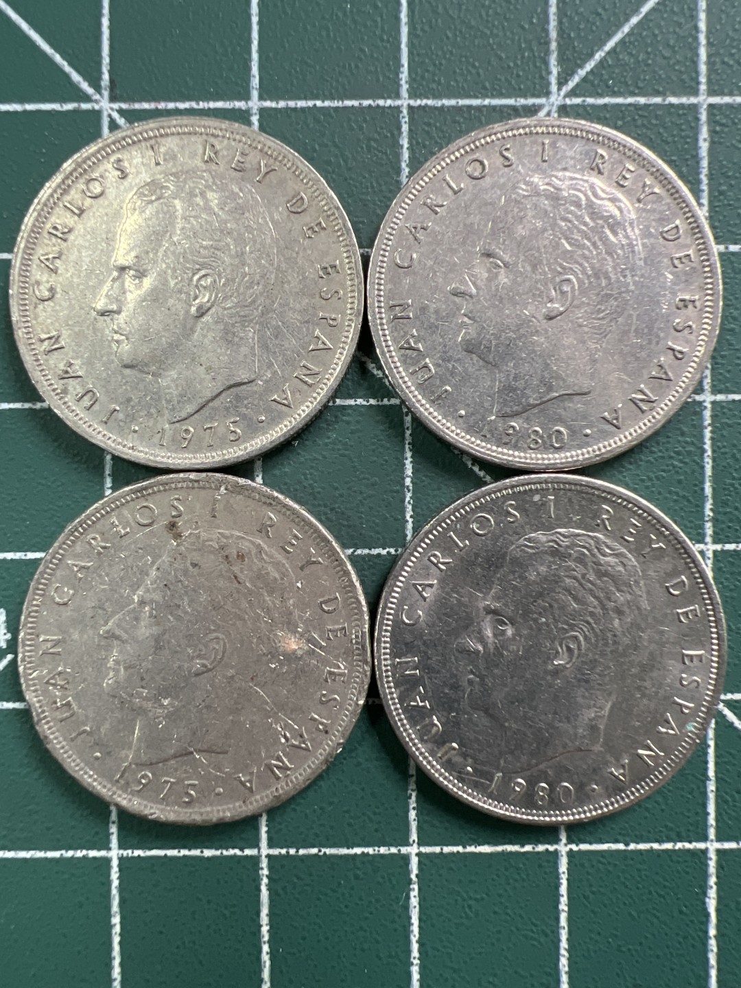 泡泡堂微拍第一百〇三幕硬币捡漏可累计专场👿👿，累计满二十元包邮，接受代拍业务 西班牙5比塞塔四枚