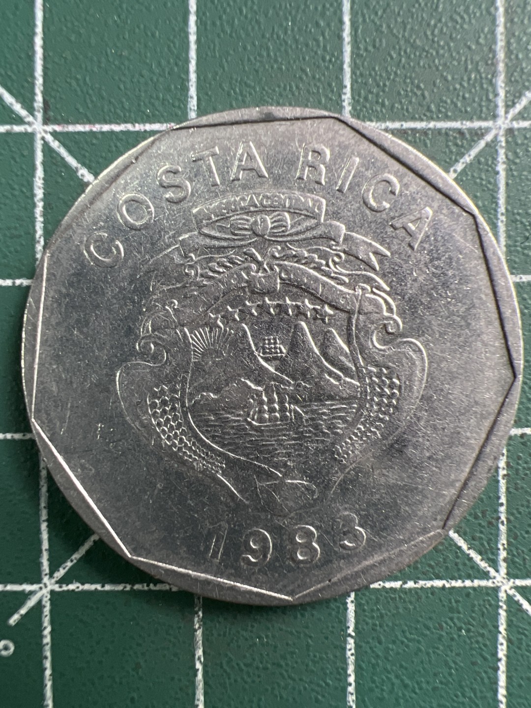 泡泡堂微拍第一百〇三幕硬币捡漏可累计专场👿👿，累计满二十元包邮，接受代拍业务 哥斯达黎加20克朗