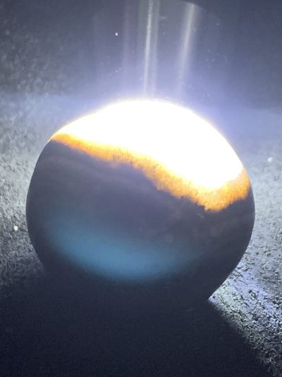 精美原皮冰飘天眼纹战国红玛瑙手工雕刻一念随形吊坠一个 精美原皮冰飘天眼纹战国红玛瑙手工雕刻一念随形吊坠一个