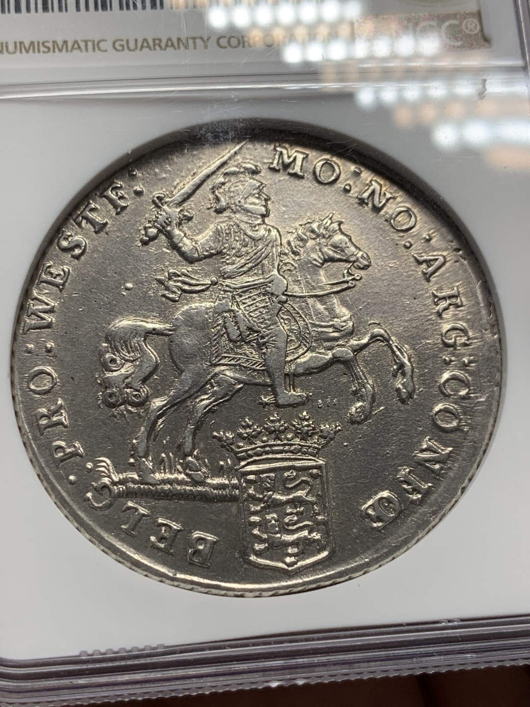 《竞宝斋》第146场-周日，周一 2场 (全场包邮) 1791/0 荷兰骑字版大马剑，NGC AU55JBZ100期同版同分，22年成交15800元，此枚深打银霜正反面状态都极好