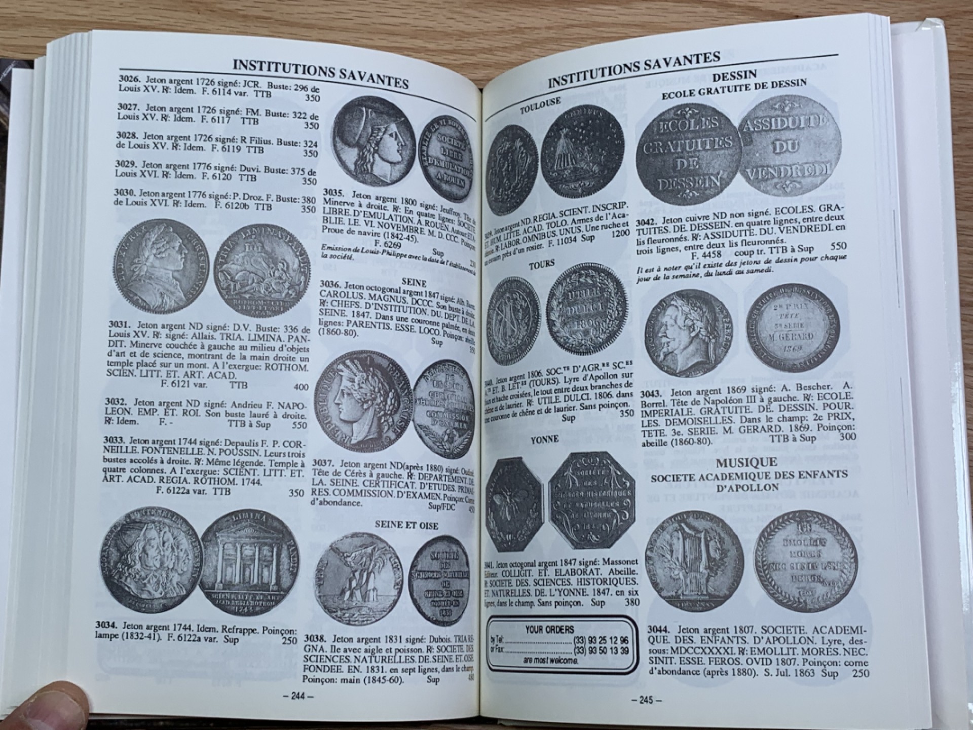 《竞宝斋》第146场-周日，周一 2场 (全场包邮) 法国 1991年 JETONS 代币目录 所见最新版本 版别详尽 厚达349页 一本在手 八角我有 权威绝版目录