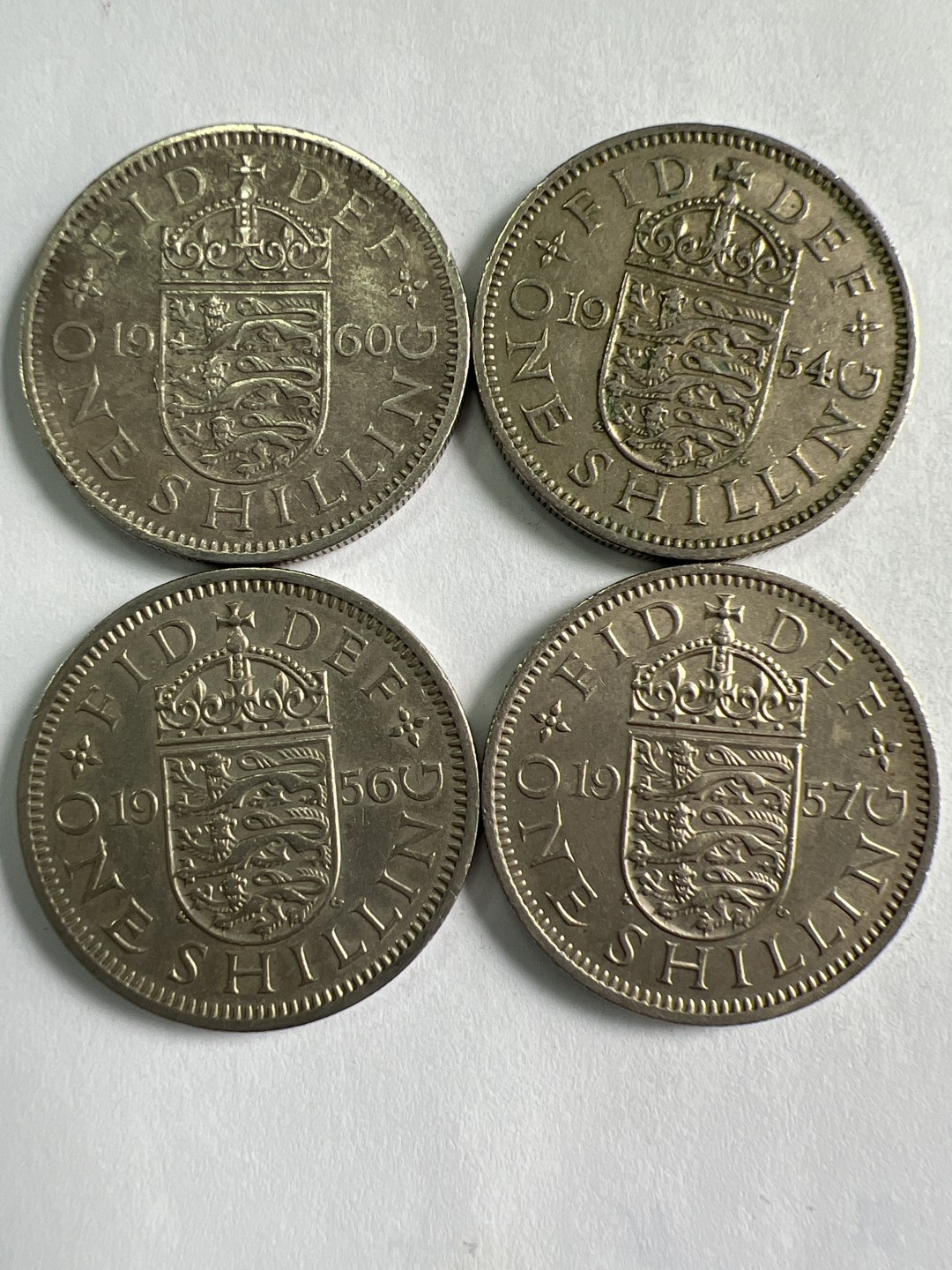 泡泡堂微拍第一百〇二幕硬币捡漏可累计专场👿👿，累计满二十元包邮，接受代拍业务 伊二一便士4枚