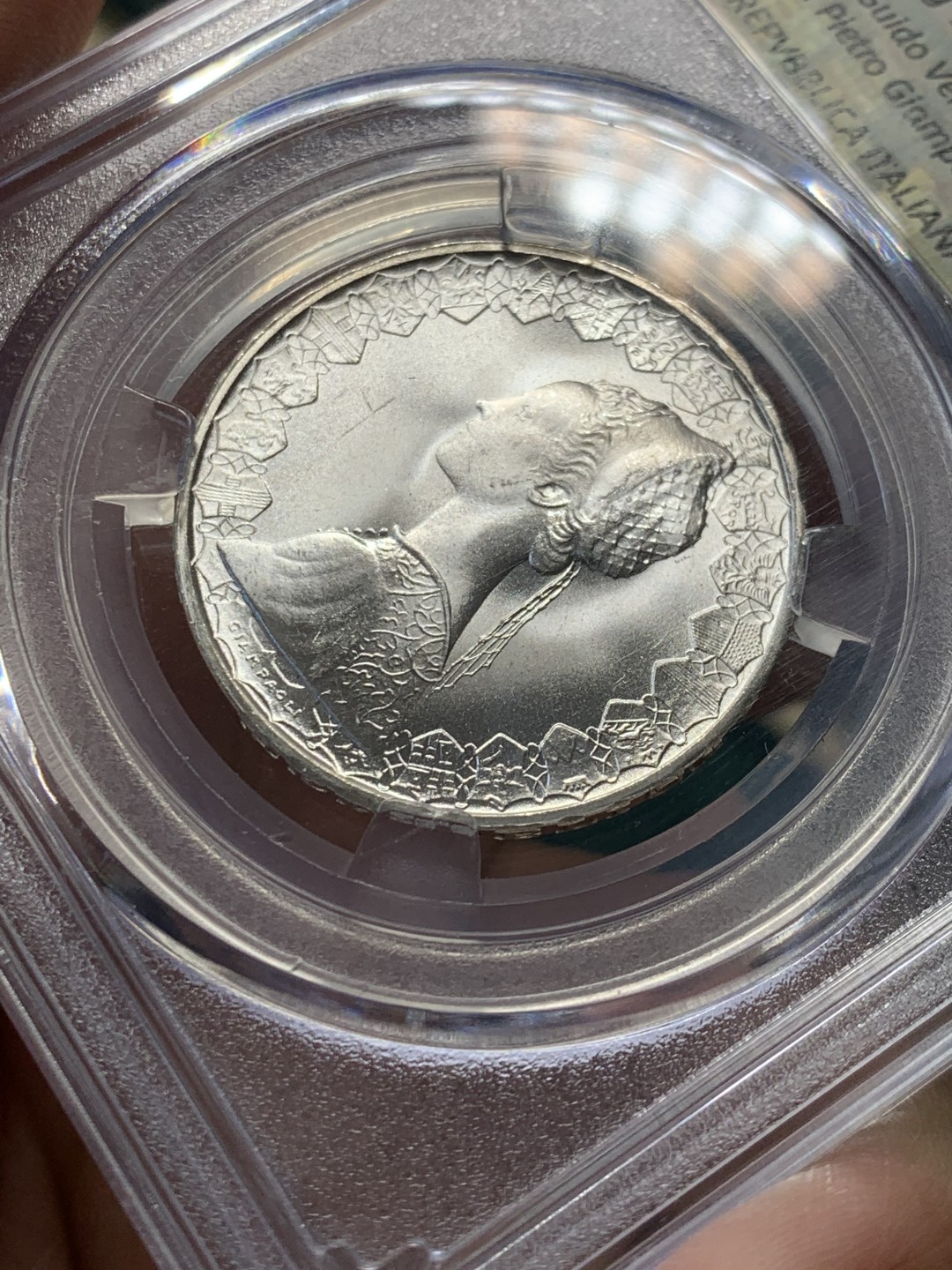 《竞宝斋》第146场-周日，周一 2场 (全场包邮) 意大利1966年帆船500里拉，自制标签，整体状态好