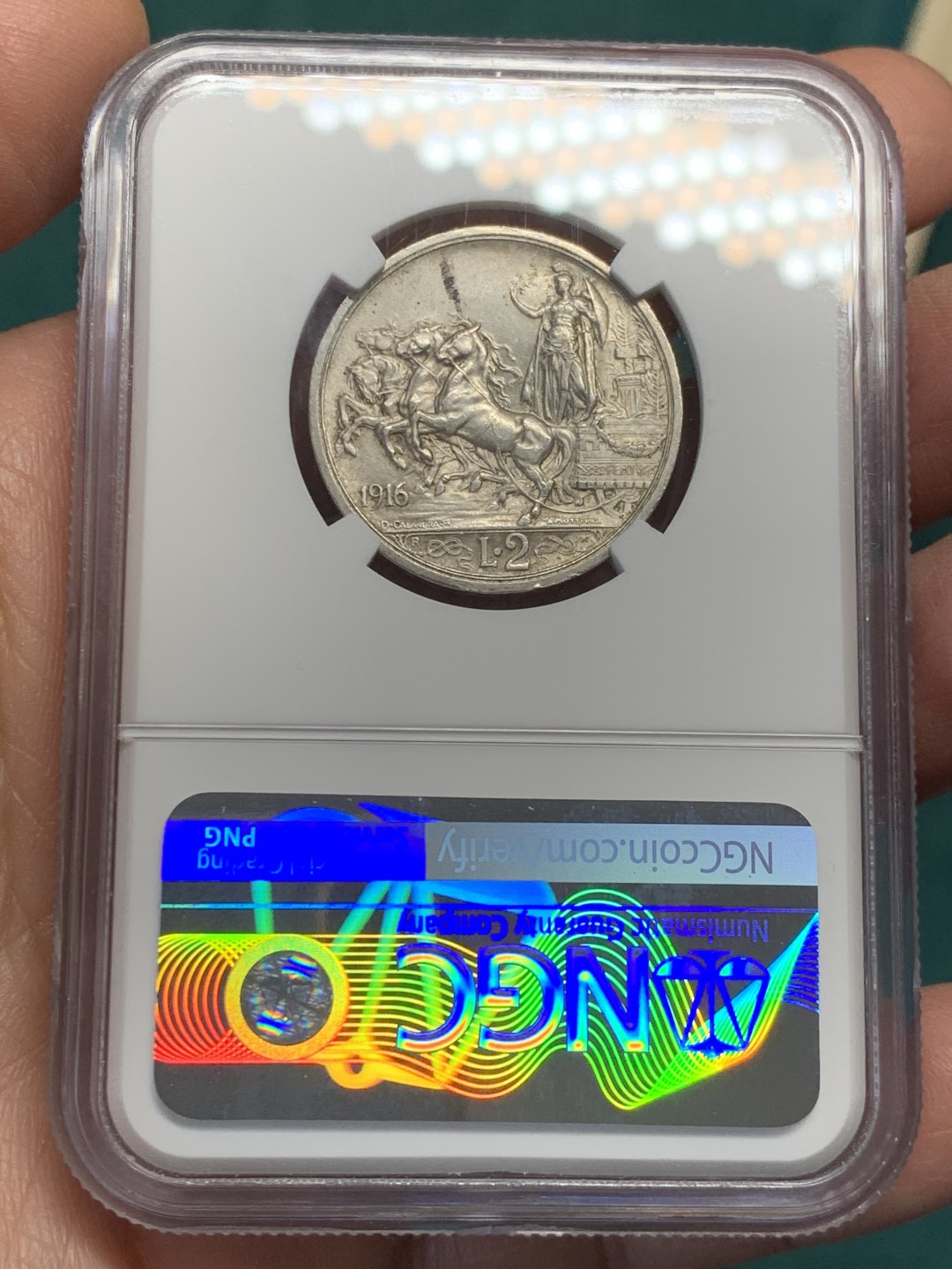 《竞宝斋》第146场-周日，周一 2场 (全场包邮) NGC-MS62 意大利1916年 胜利马车 2里拉银币 原光好品