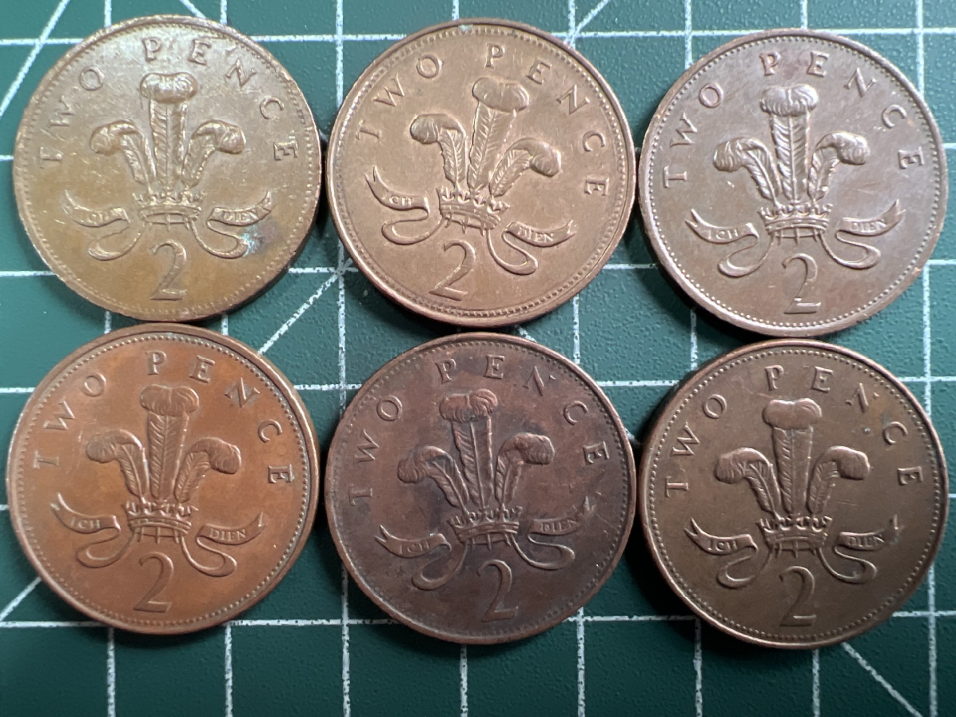 泡泡堂微拍第一百〇三幕硬币捡漏可累计专场👿👿，累计满二十元包邮，接受代拍业务 英国2便士6枚