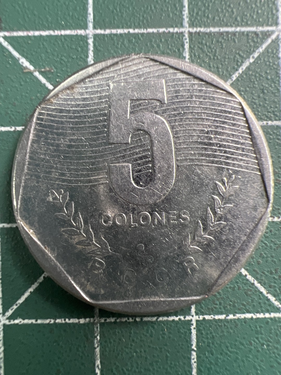 泡泡堂微拍第一百〇三幕硬币捡漏可累计专场👿👿，累计满二十元包邮，接受代拍业务 哥斯达黎加5克朗