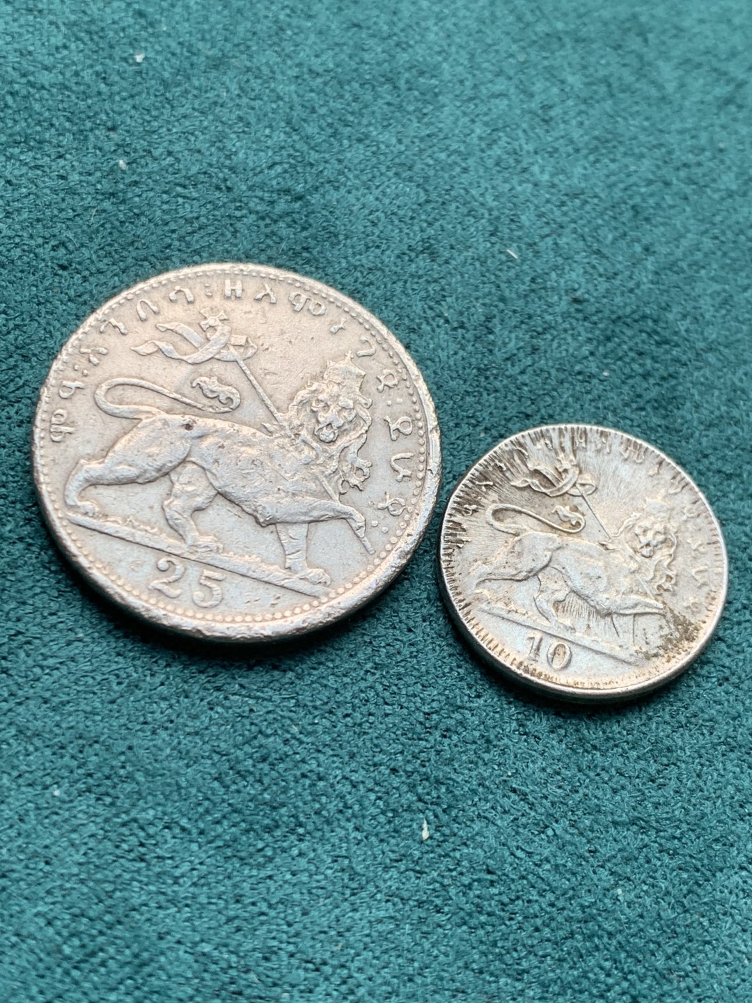 《竞宝斋》第146场-周日，周一 2场 (全场包邮) 两枚一起 1930~31埃塞俄比亚10、25马托那镍币一对，狮扛旗设计非常经典。