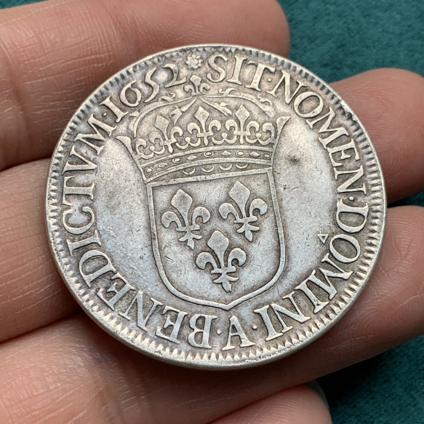 《竞宝斋》第146场-周日，周一 2场 (全场包邮) 法国 1652年A版 路易十四 太阳王 年轻头像 埃居大银币 打制清晰 无减重痕迹 非常不错 非常不错