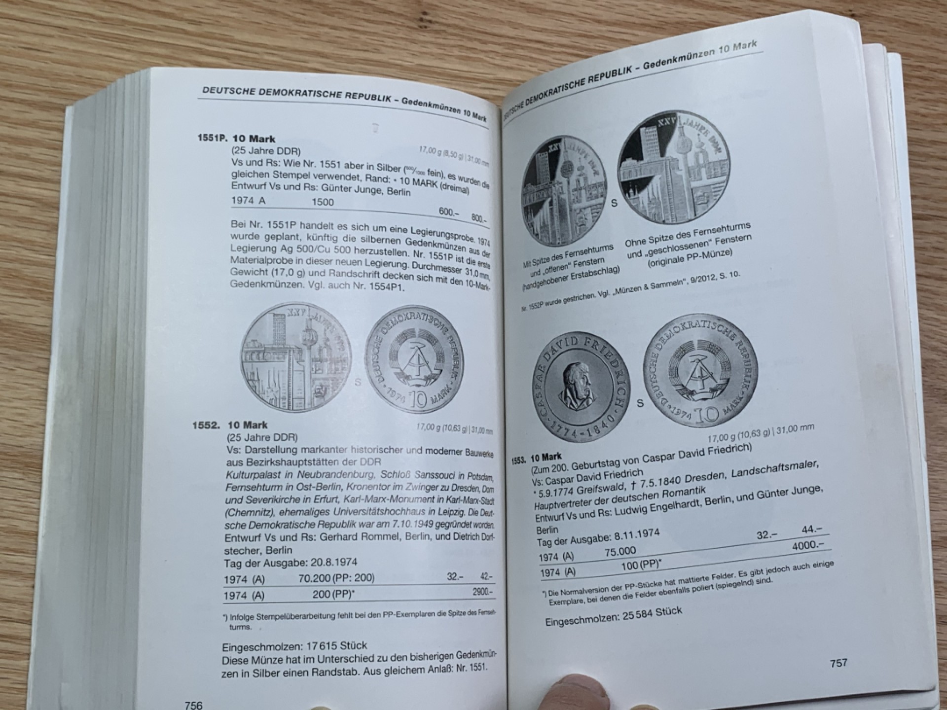 《竞宝斋》第146场-周日，周一 2场 (全场包邮) 德国耶格尔目录1871年--至今，经典目录 960页 包含第三帝国、东德等热门币种详细版别介绍