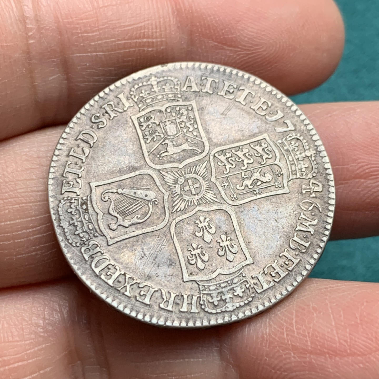 《竞宝斋》第146场-周日，周一 2场 (全场包邮) 英国 1746年 水泡眼 乔治二世 半克朗 银币 LIMA 版本 铸币材料源自利马海战缴获的白银 XF40状态包浆好