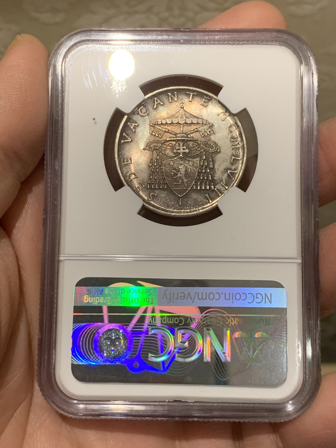 《竞宝斋》第146场-周日，周一 2场 (全场包邮) NGC MS63 梵蒂冈1958年500里拉缺位币 银币 光度很好 略有低评