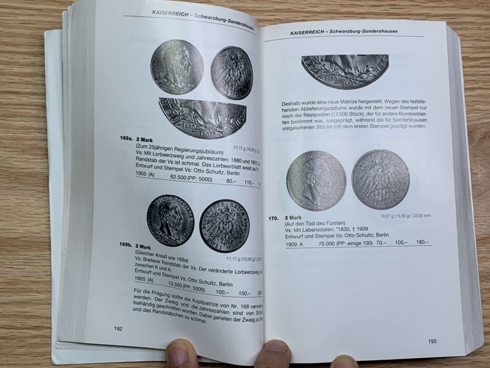 《竞宝斋》第146场-周日，周一 2场 (全场包邮) 德国耶格尔目录1871年--至今，经典目录 960页 包含第三帝国、东德等热门币种详细版别介绍