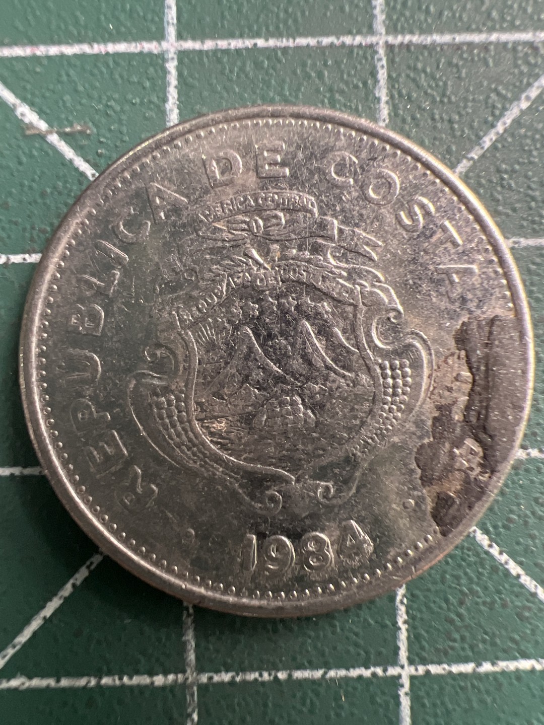 泡泡堂微拍第一百〇三幕硬币捡漏可累计专场👿👿，累计满二十元包邮，接受代拍业务 哥斯达黎加2克朗