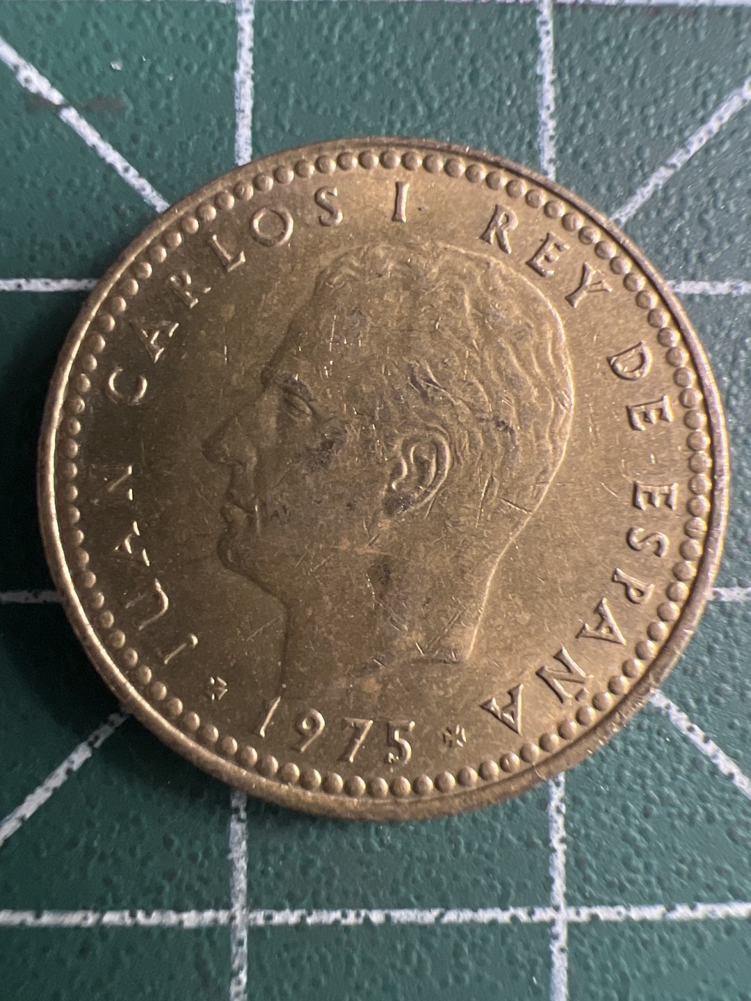 泡泡堂第326期  世界硬币 （无押金，捡漏，全场20包邮，偏远地区除外，接收代拍业务） 西班牙一比塞塔