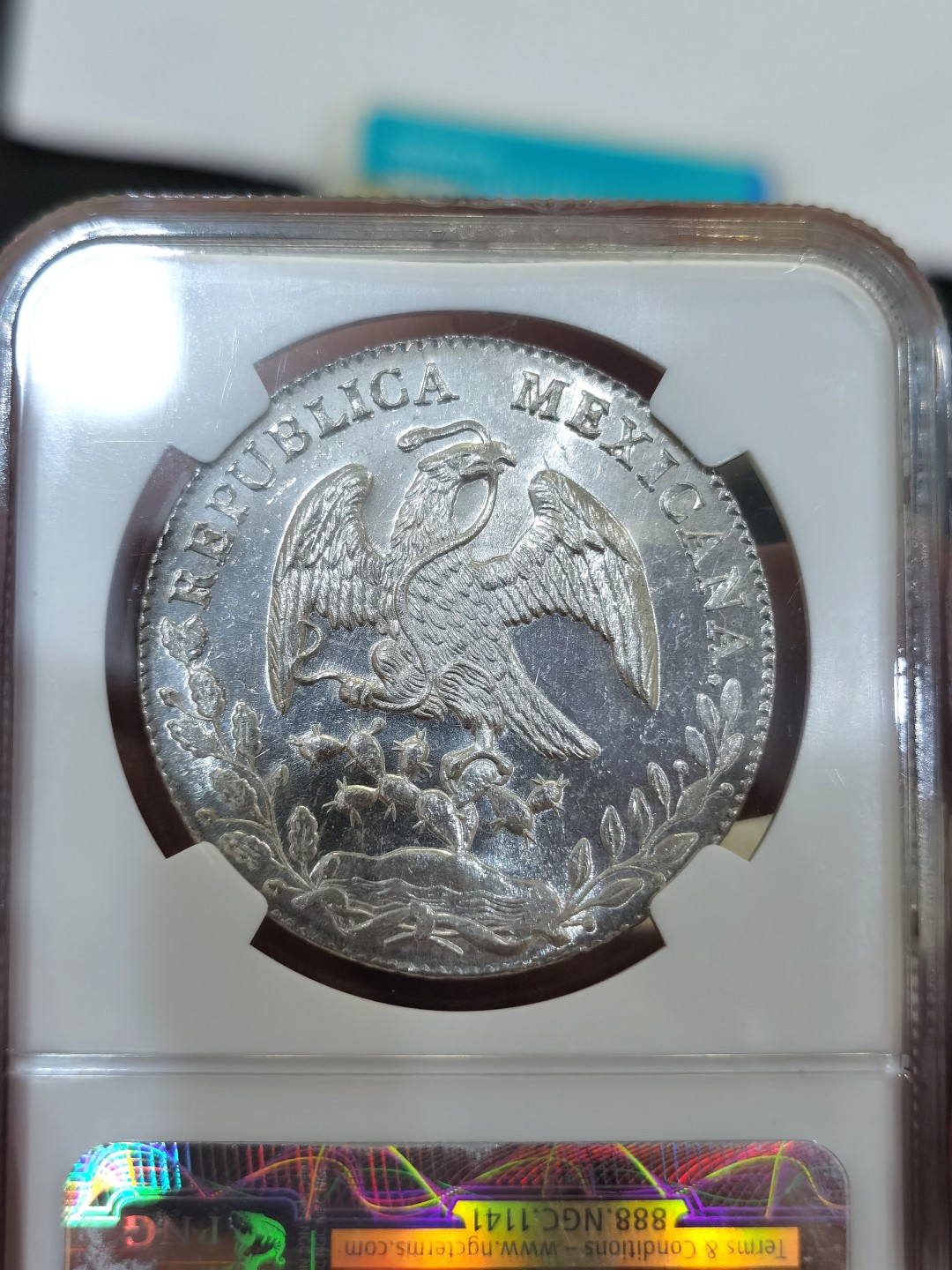博洋堂“臻选之作”世界钱币精品专场暨第020期（全场包邮） NGC MS65 墨西哥1875年MO BH版花边鹰洋 初铸深打 羽毛栩栩如生 蛇、仙人掌、花枝立体感十足 NGC唯一冠军分